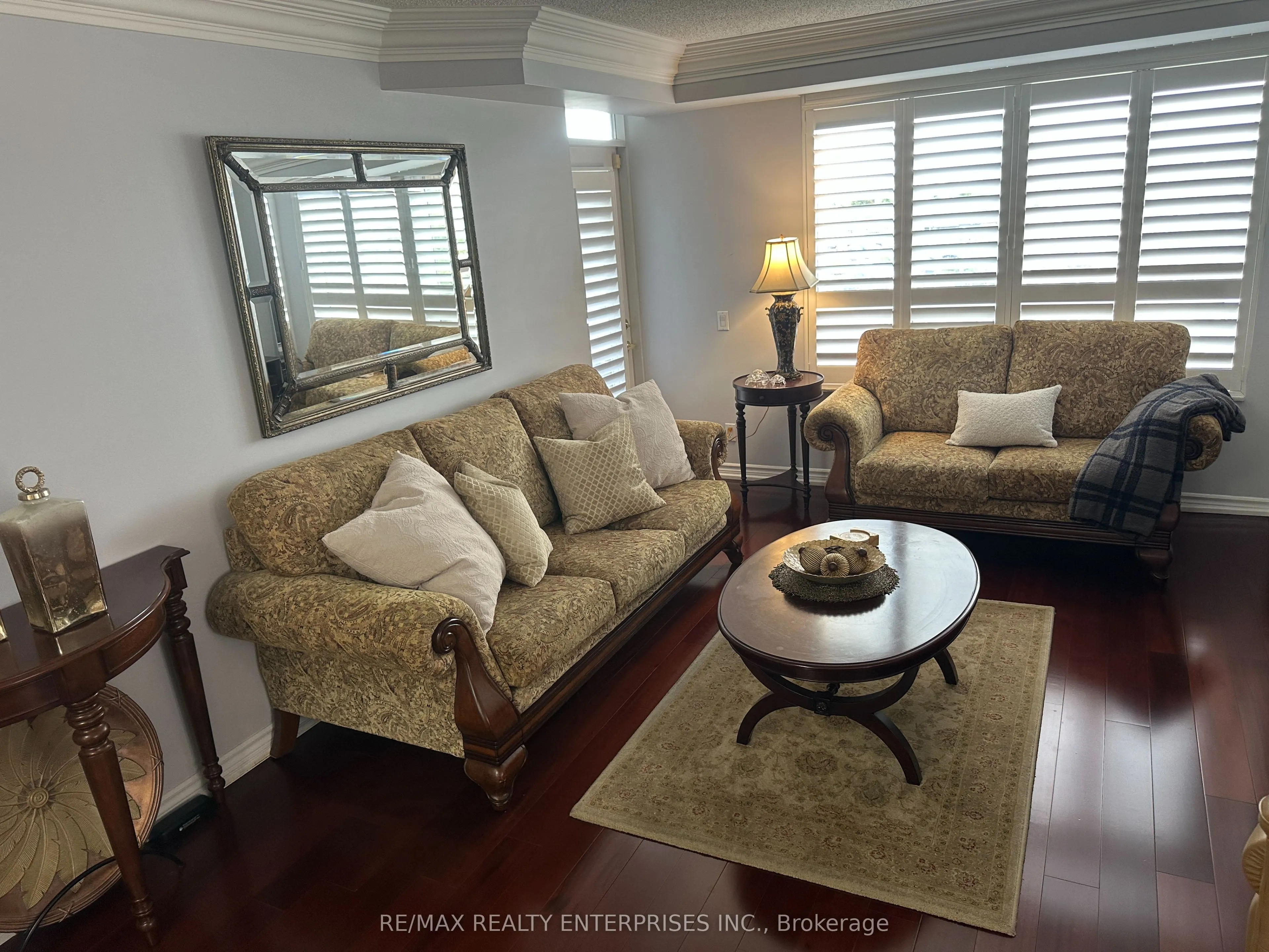35 Kingsbridge Garden Circle W #711