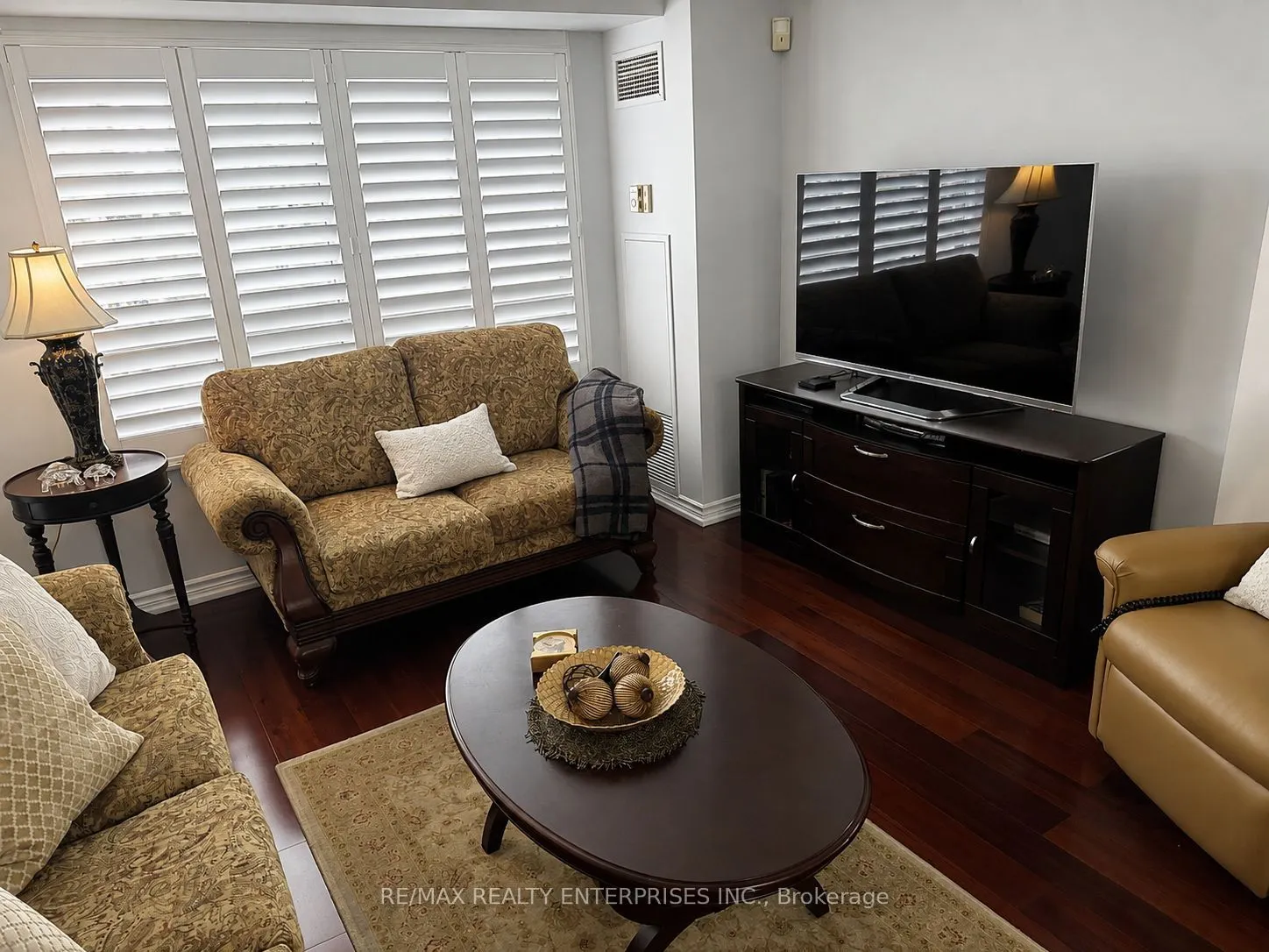 35 Kingsbridge Garden Circle W #711