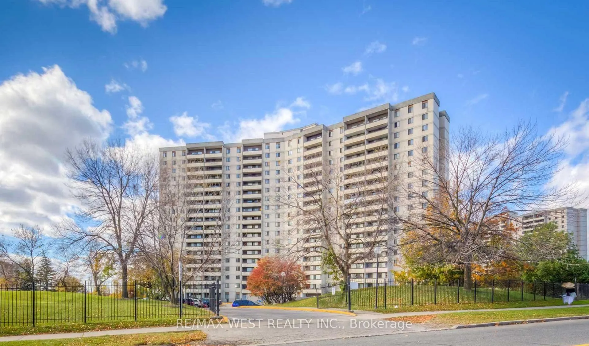 5 San Romano Way #1510
