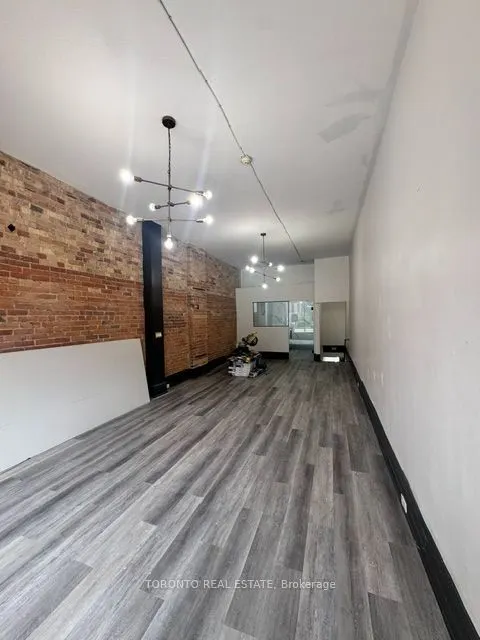 2741 Dundas Street W #Main