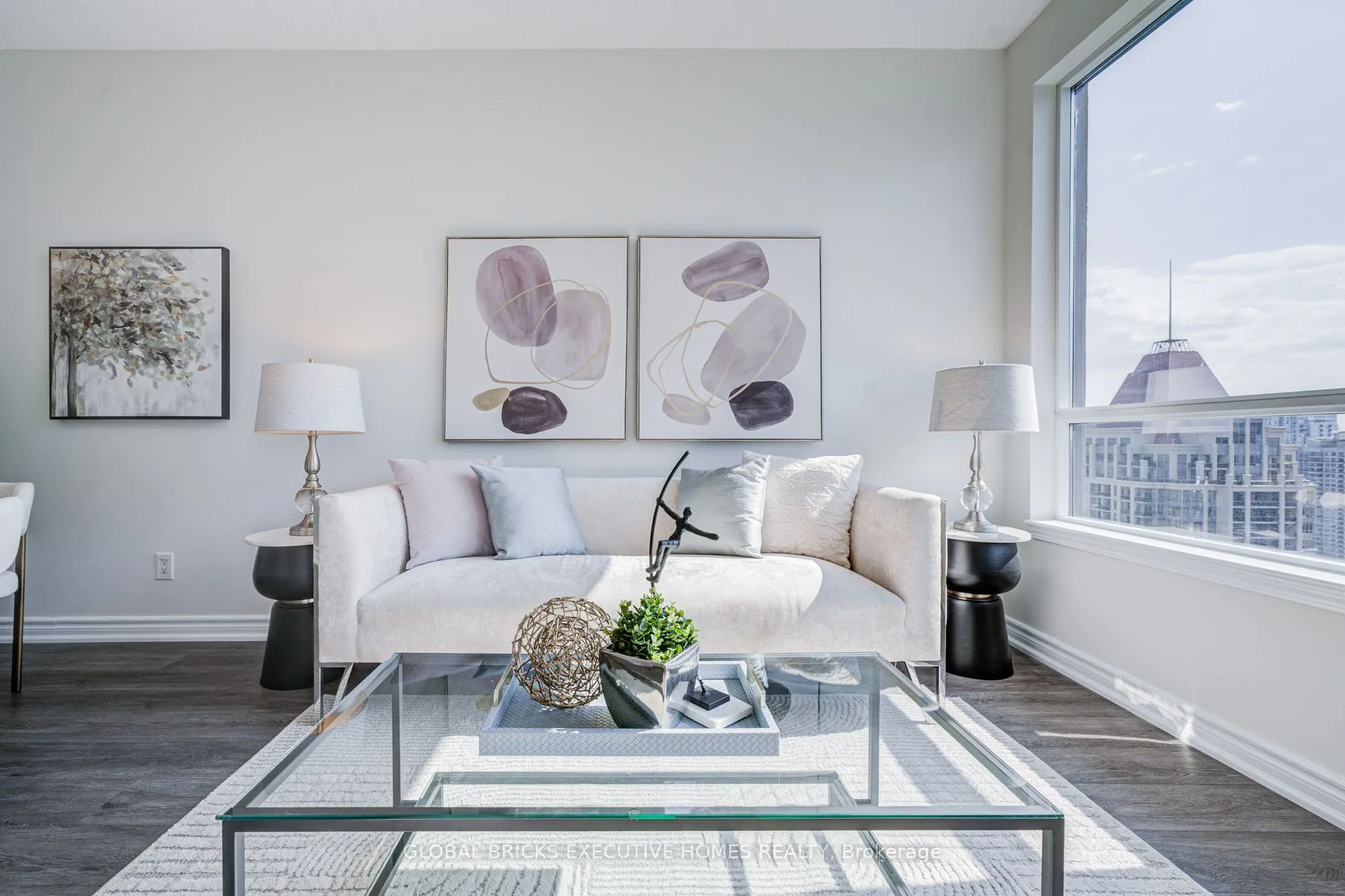 388 Prince of Wales Drive #2911