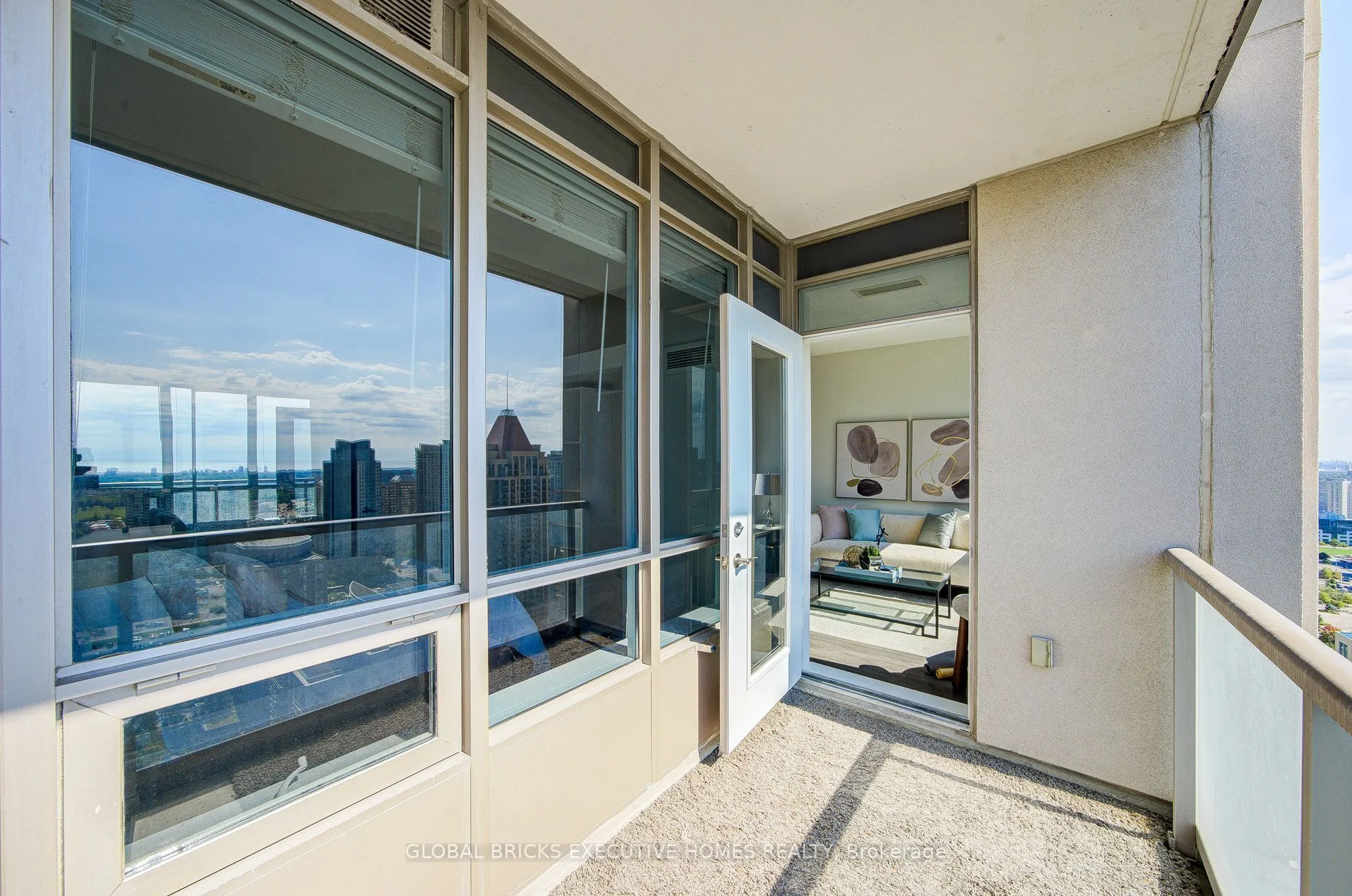 388 Prince of Wales Drive #2911