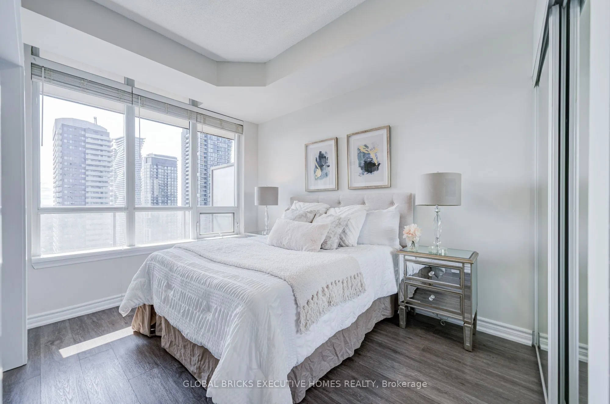 388 Prince of Wales Drive #2911