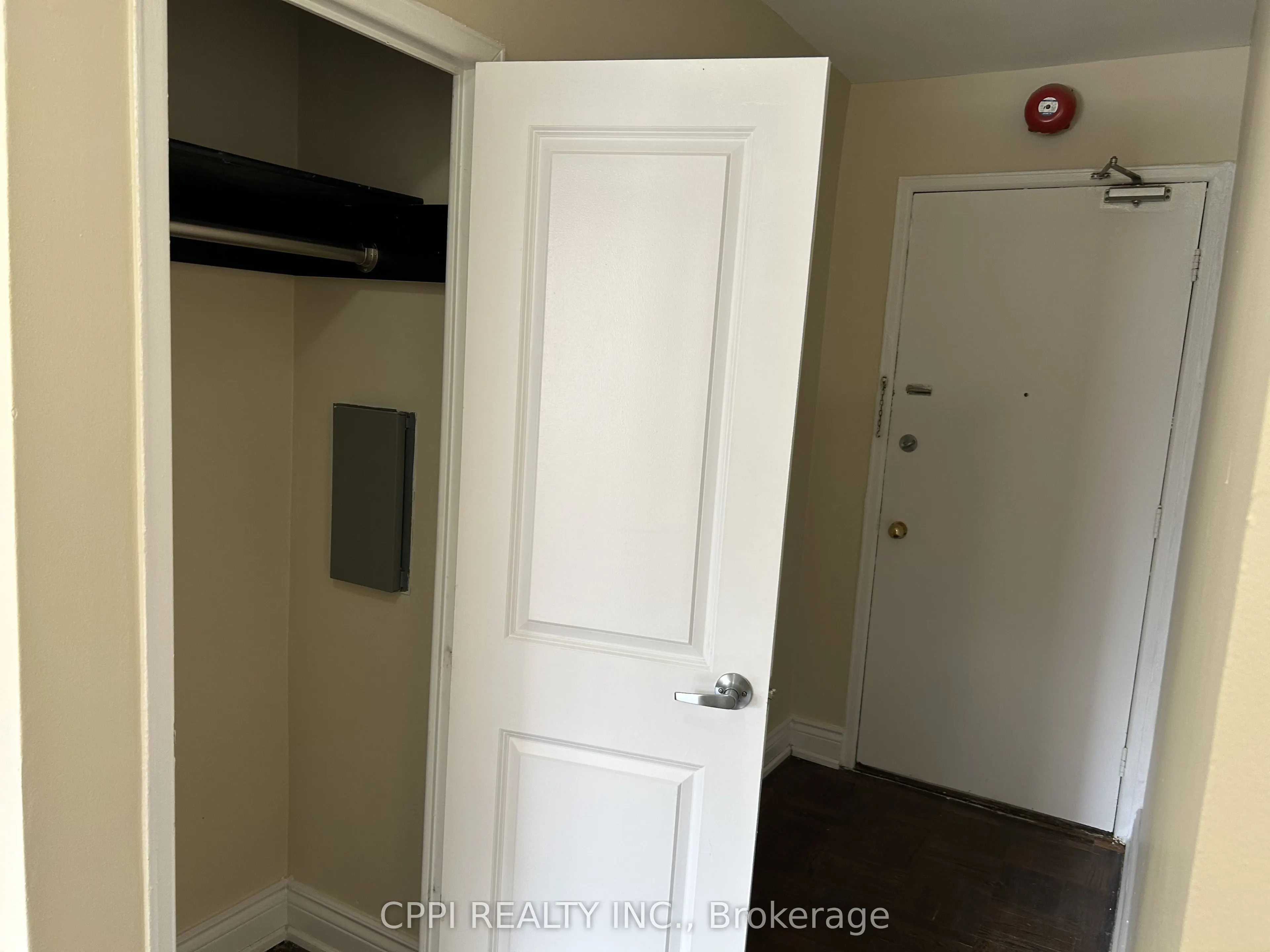3 Hill Heights Road #202