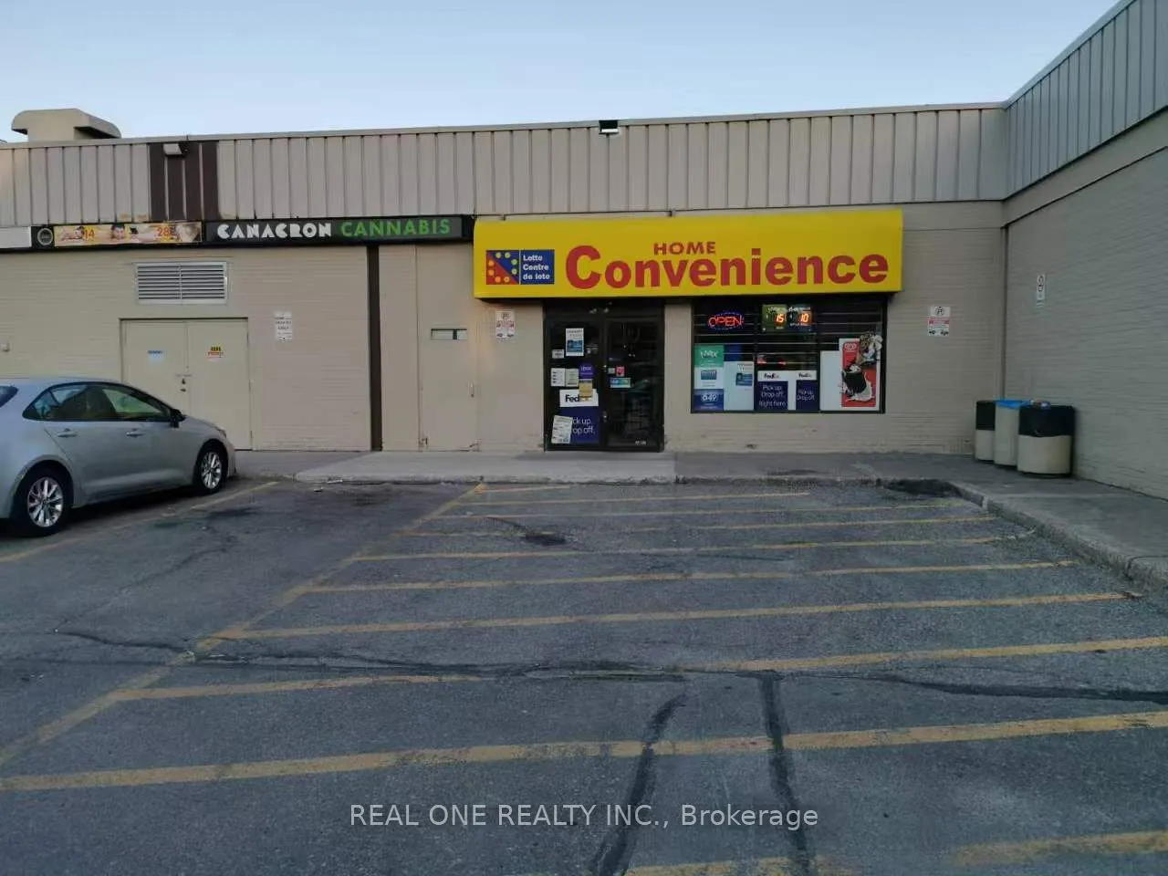 1151 Dundas Street W #22A
