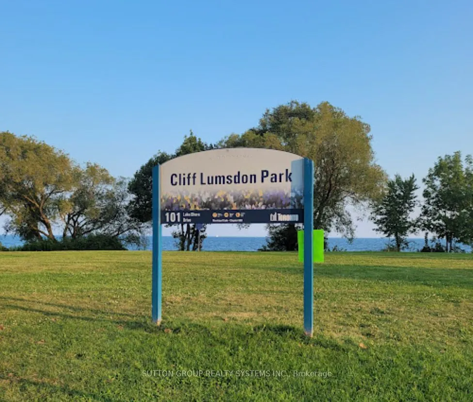 2886 Lake Shore Boulevard W #1