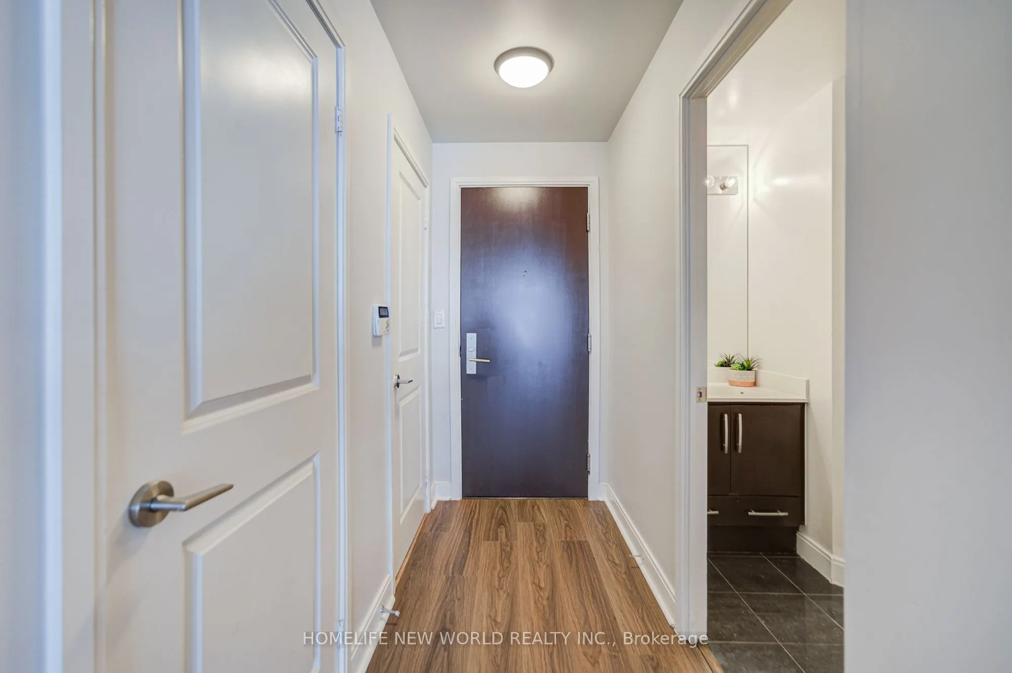 60 Absolute Avenue #4906