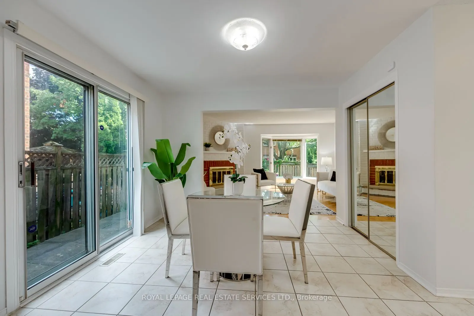 2101 Galena Crescent