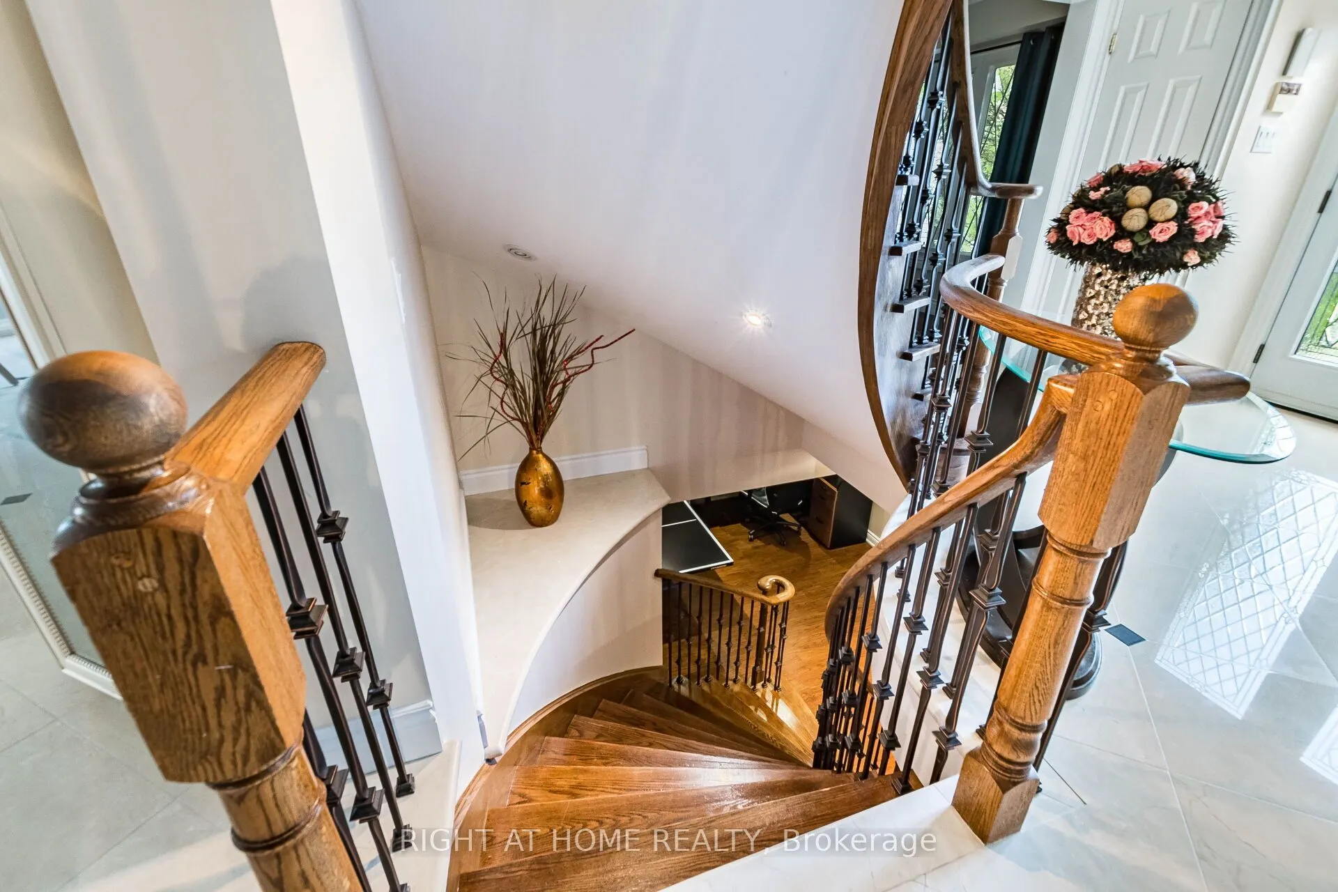 2029 Saint Andrew's Place