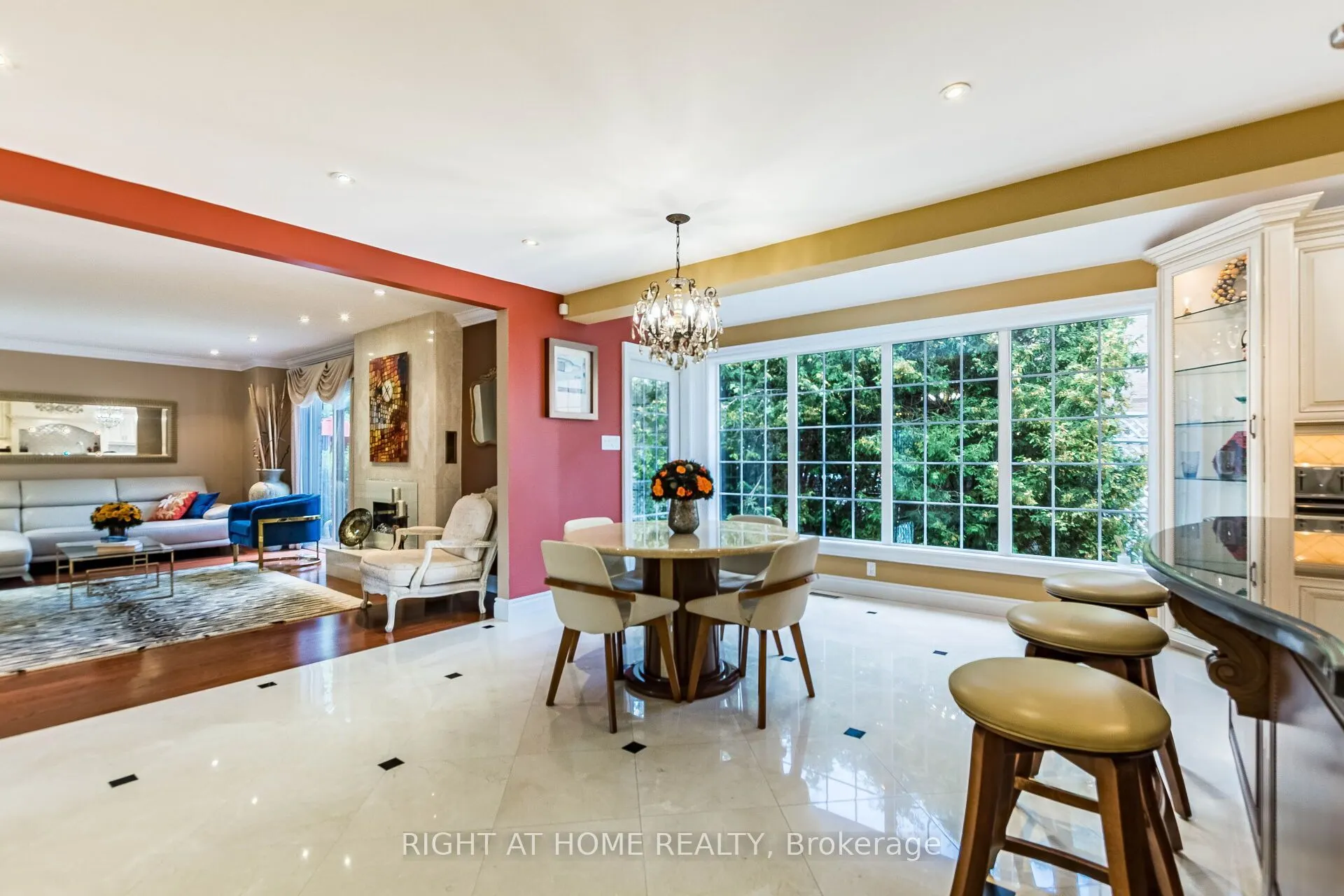 2029 Saint Andrew's Place