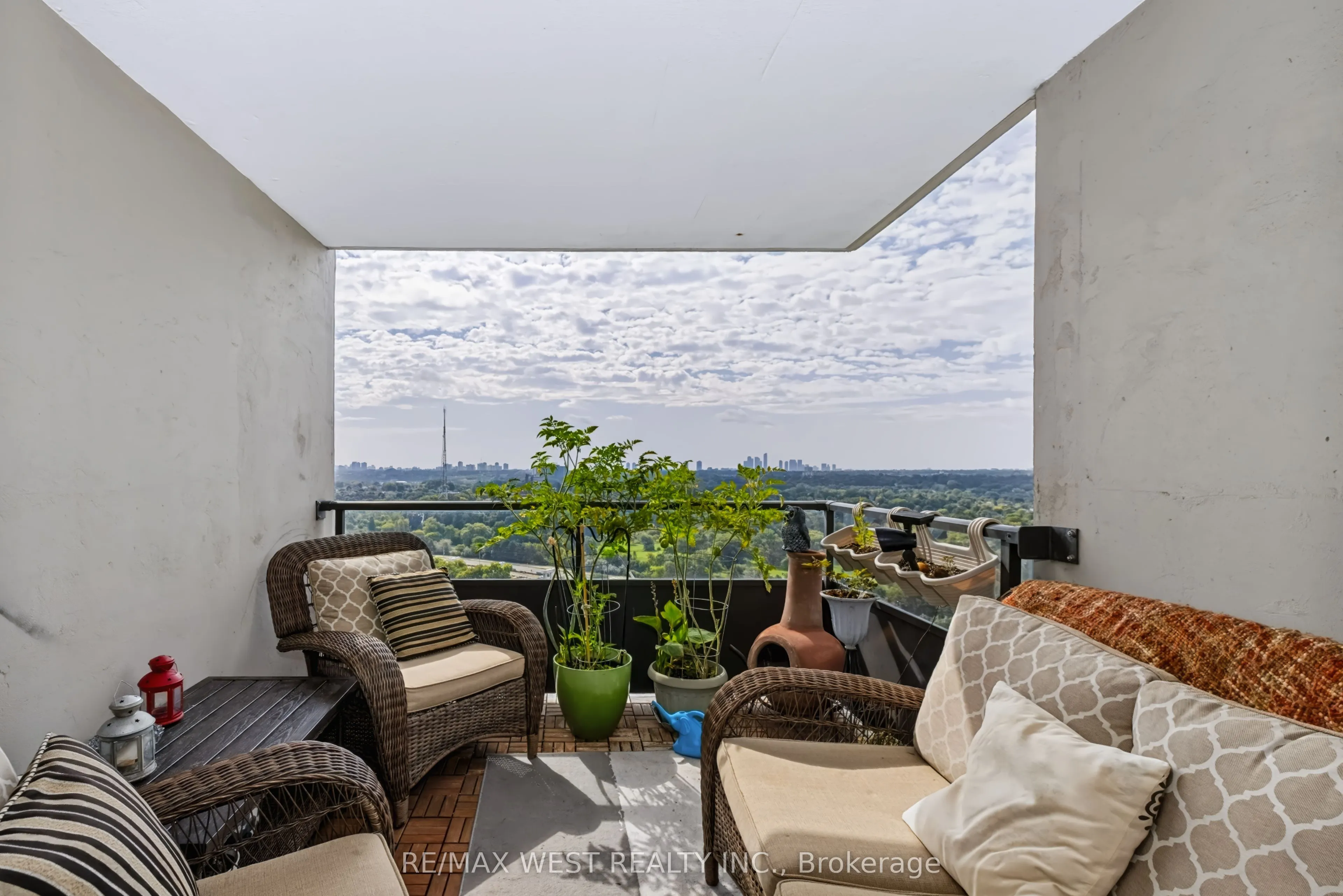 75 Emmett Avenue #2307