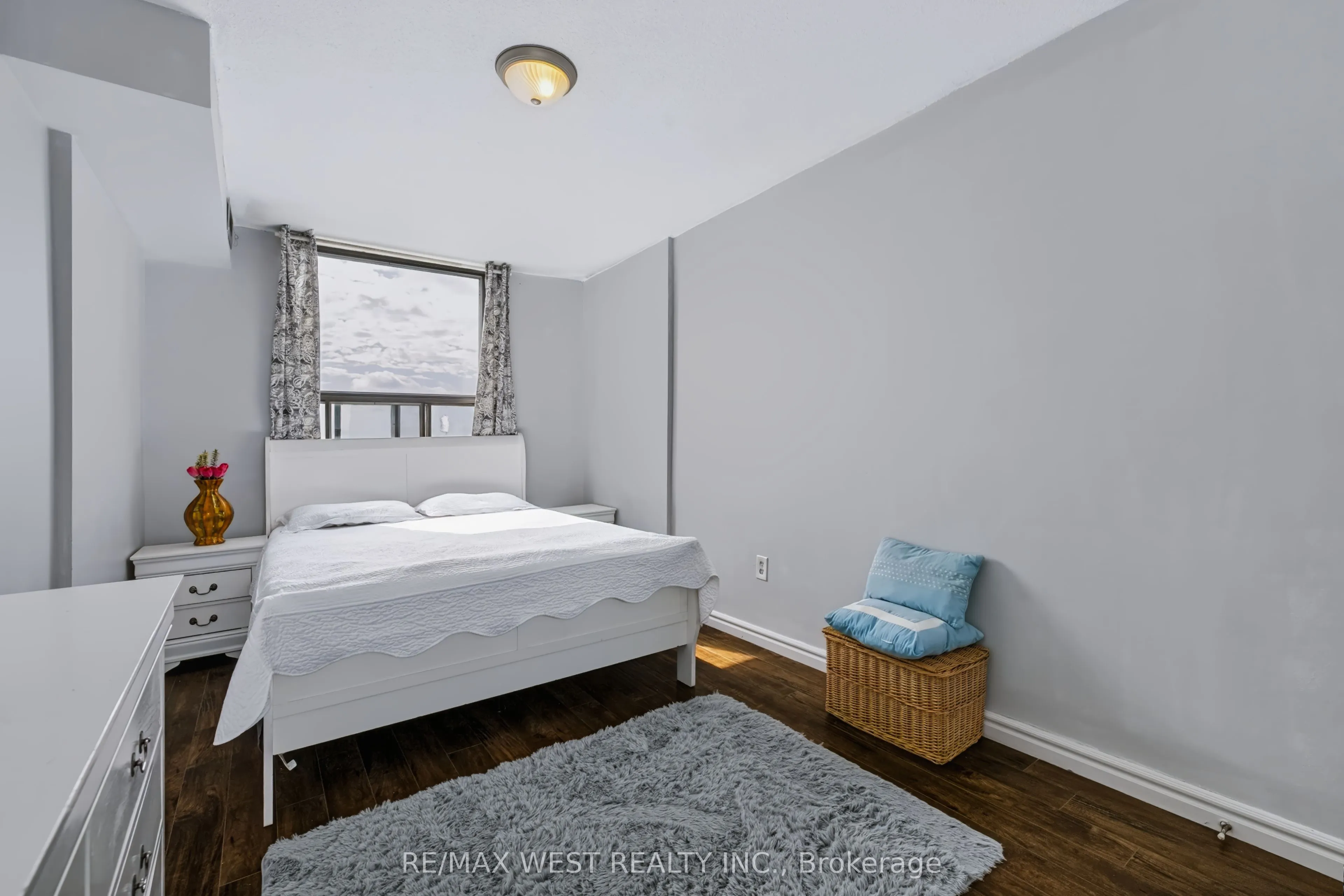 75 Emmett Avenue #2307