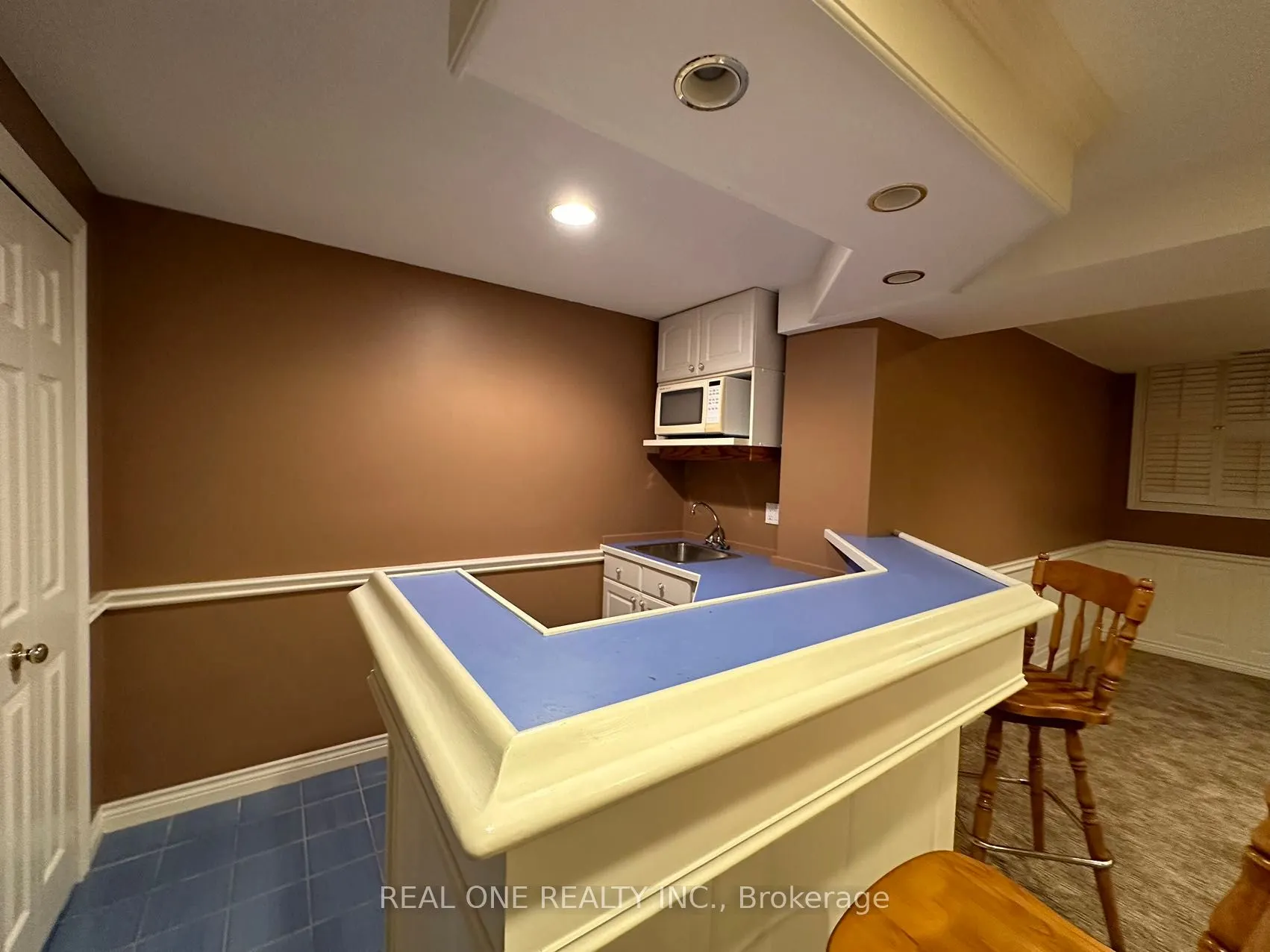 3944 Glamis Court