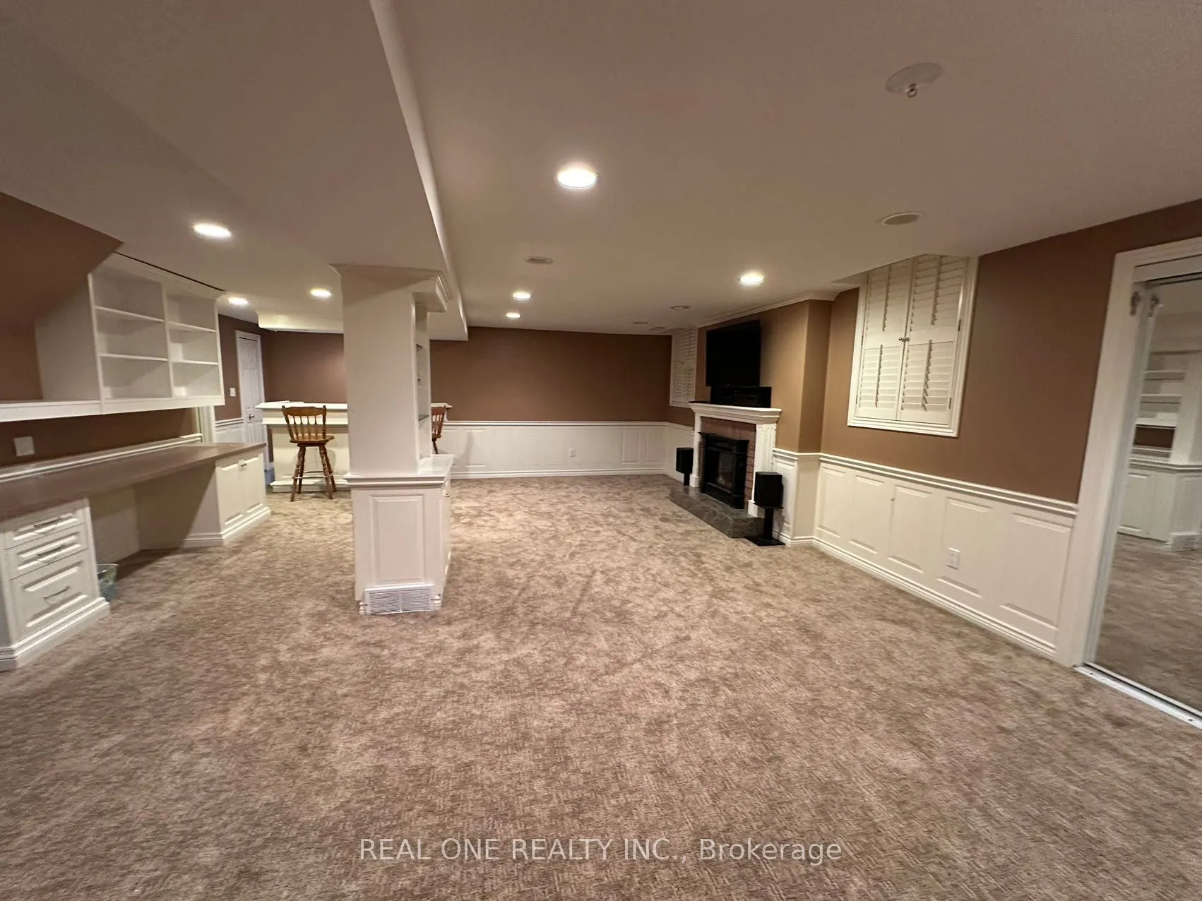 3944 Glamis Court