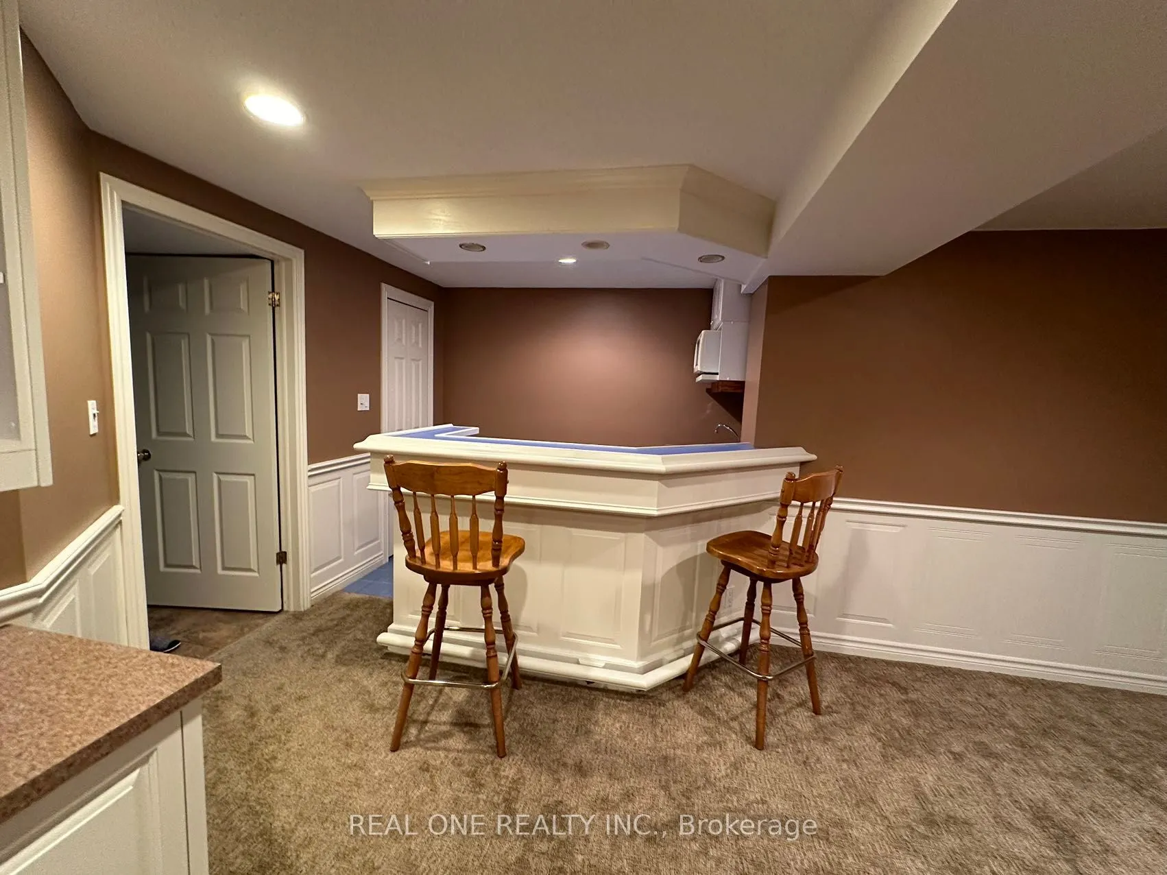 3944 Glamis Court