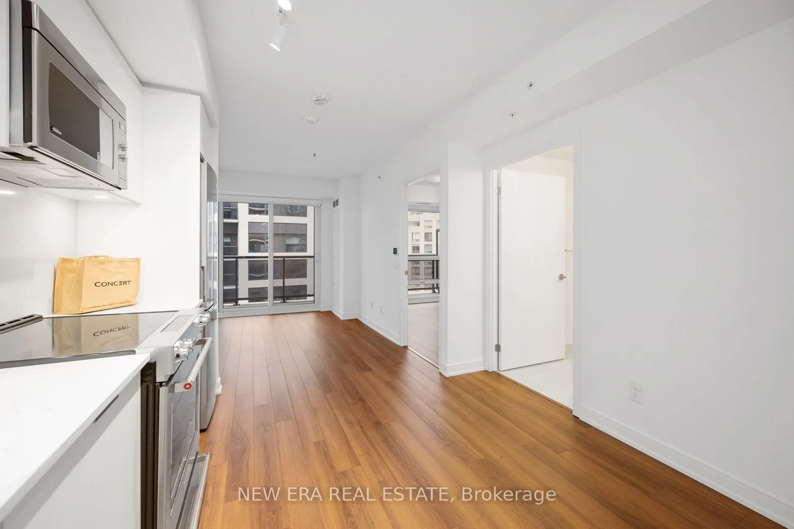 30 Samuel Wood Way #1907
