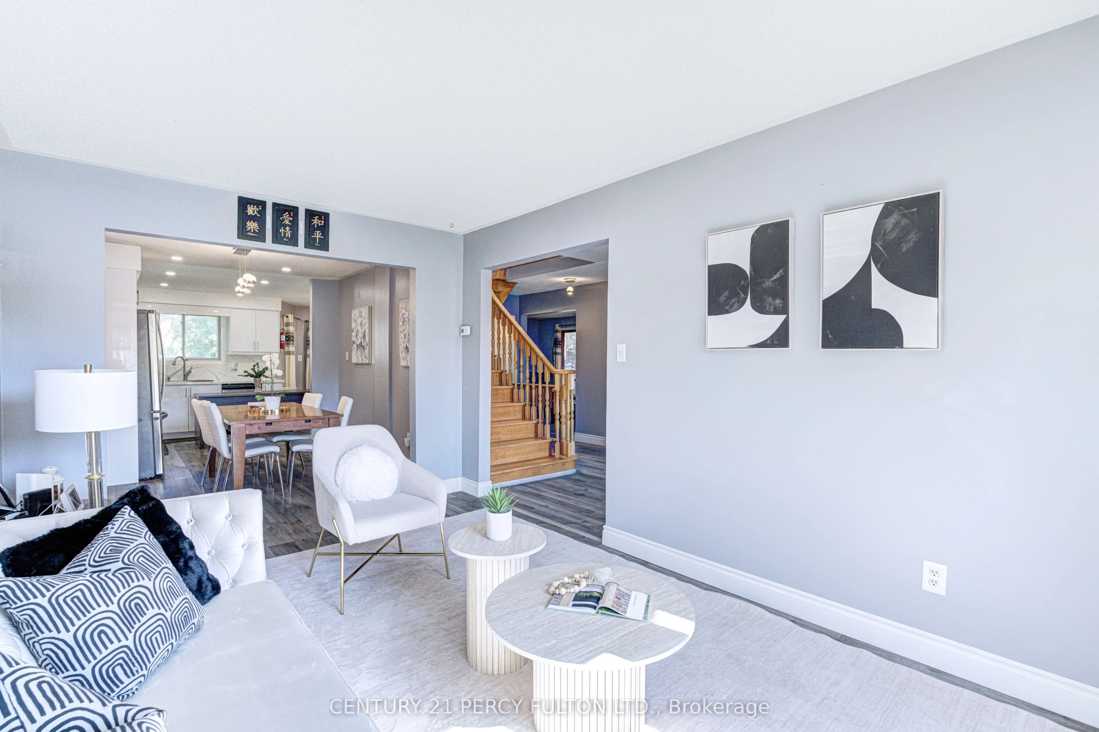 1042 Wetherby Lane
