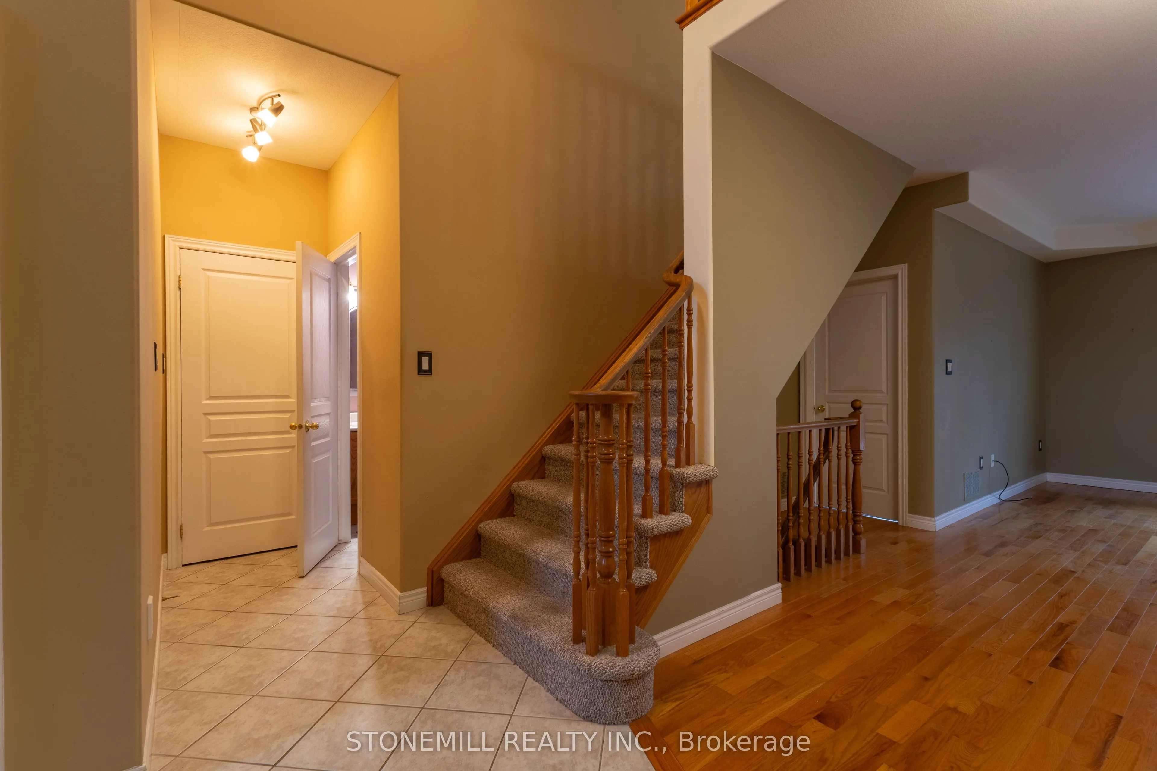 4066 Medland Drive