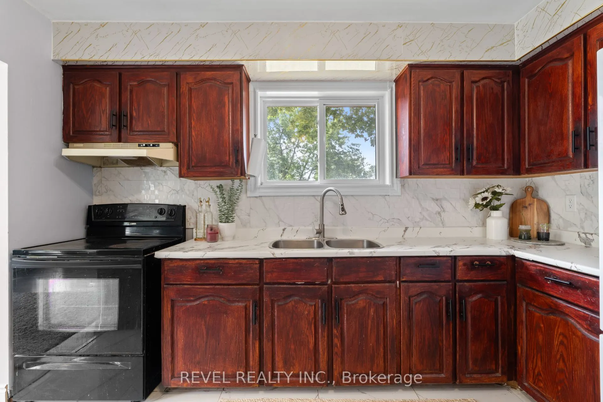 383 Bartley Bull Parkway