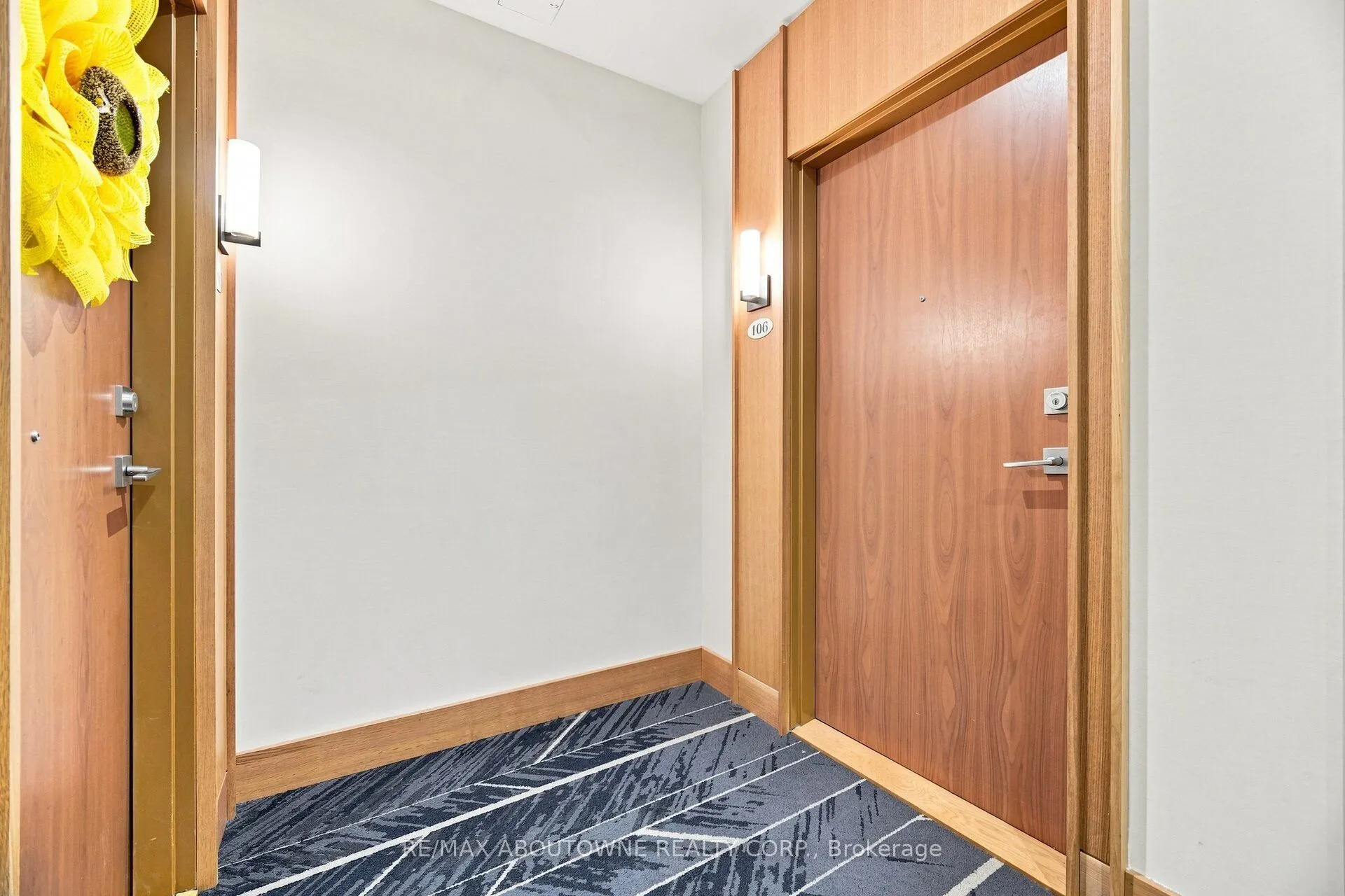 1441 ELGIN Street #106