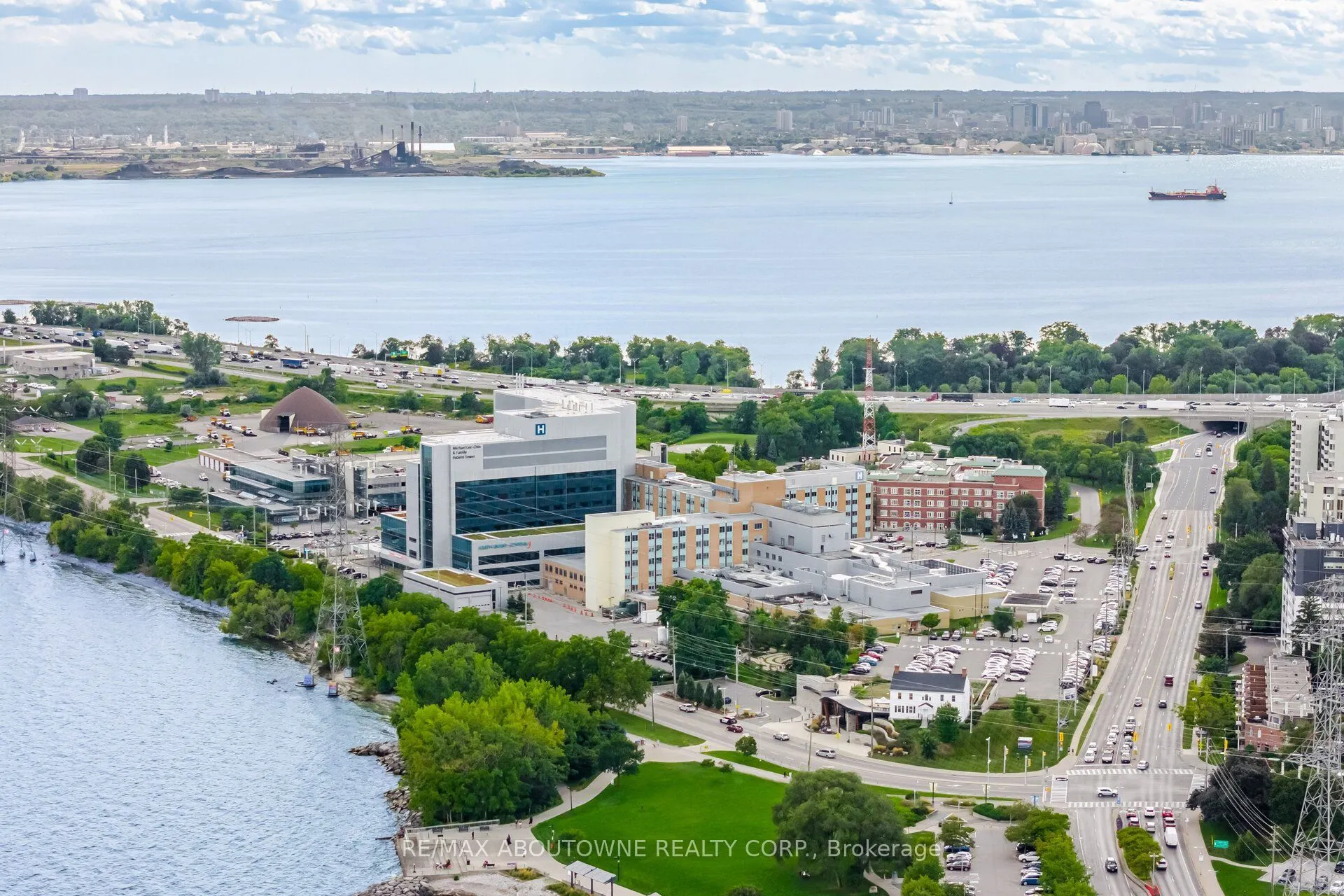 1441 ELGIN Street #106