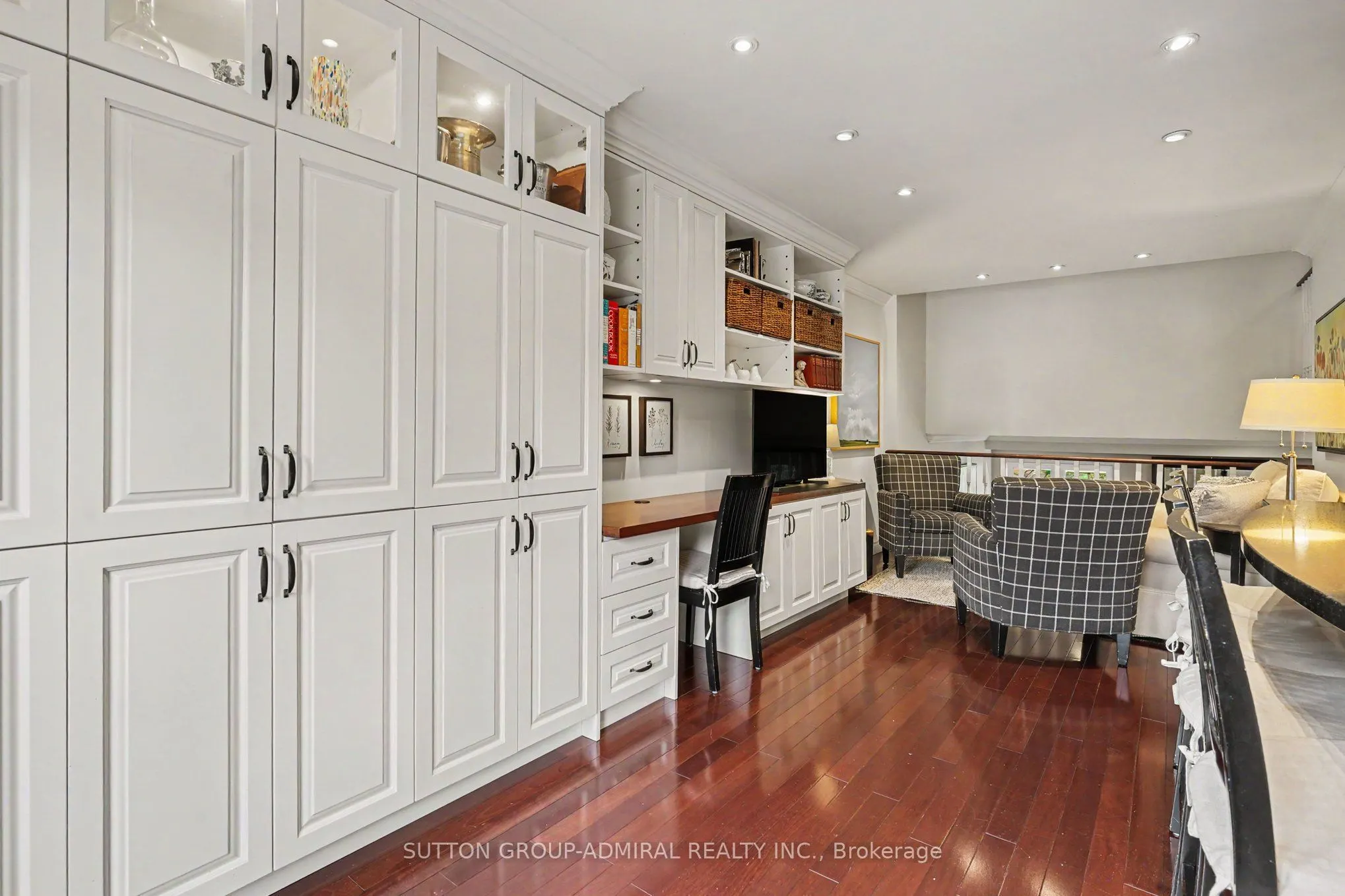 1230 Cornerbrook Place