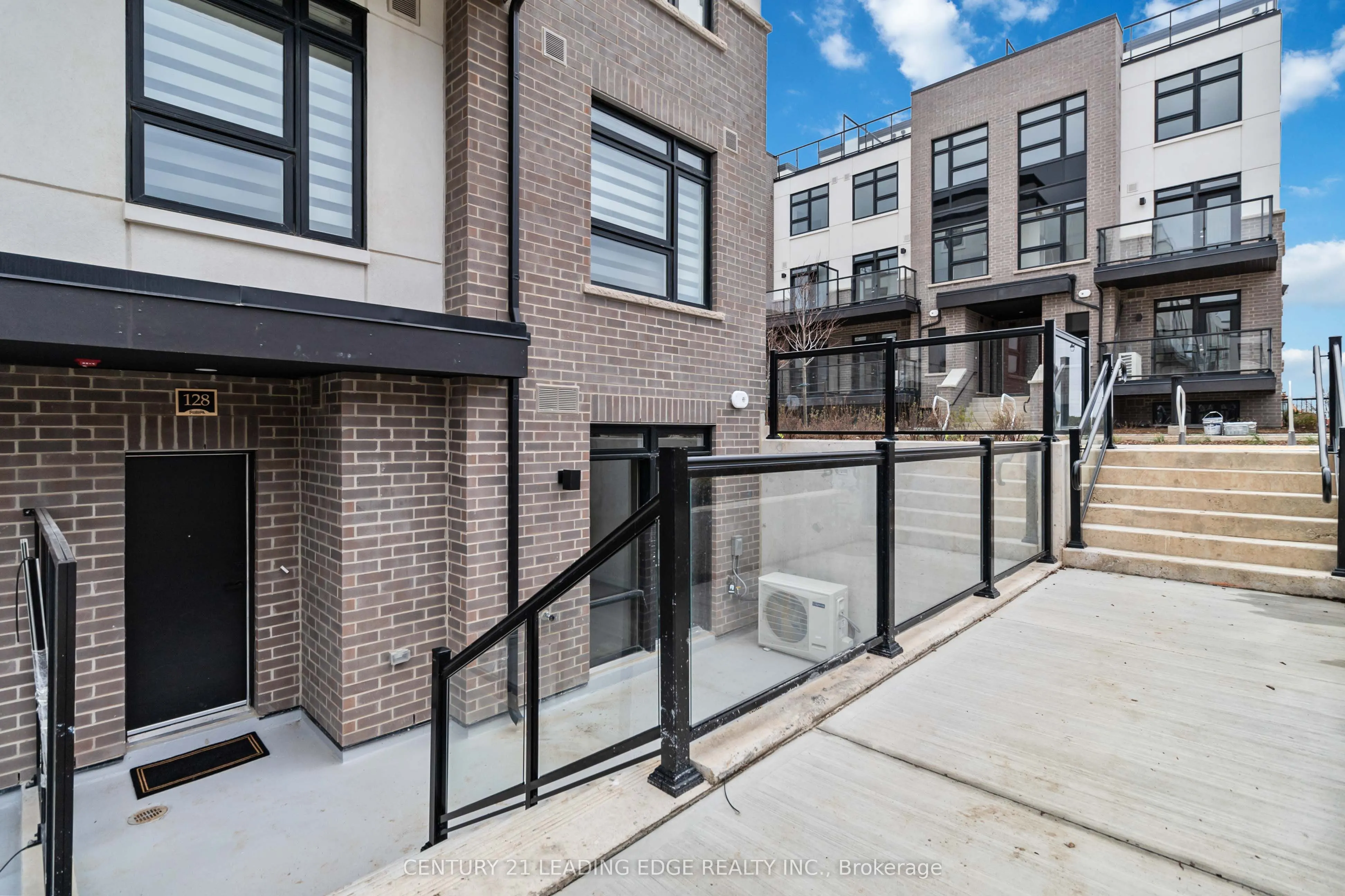 1569 Rose Way #128