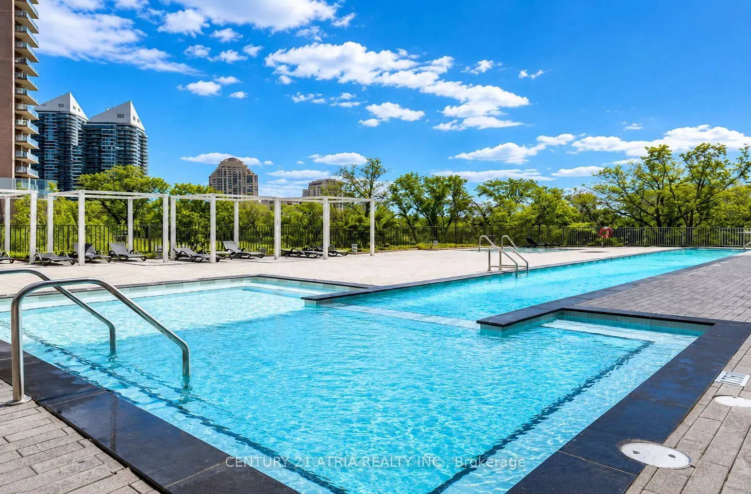 88 Park Lawn Road #1806