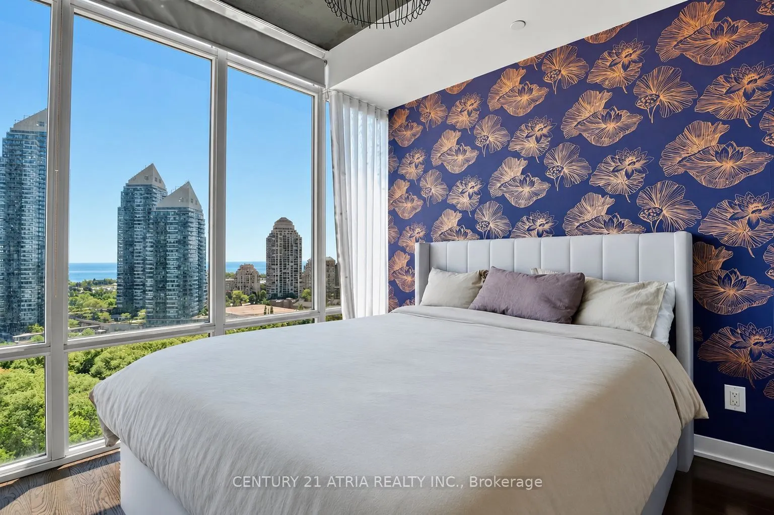 88 Park Lawn Road #1806