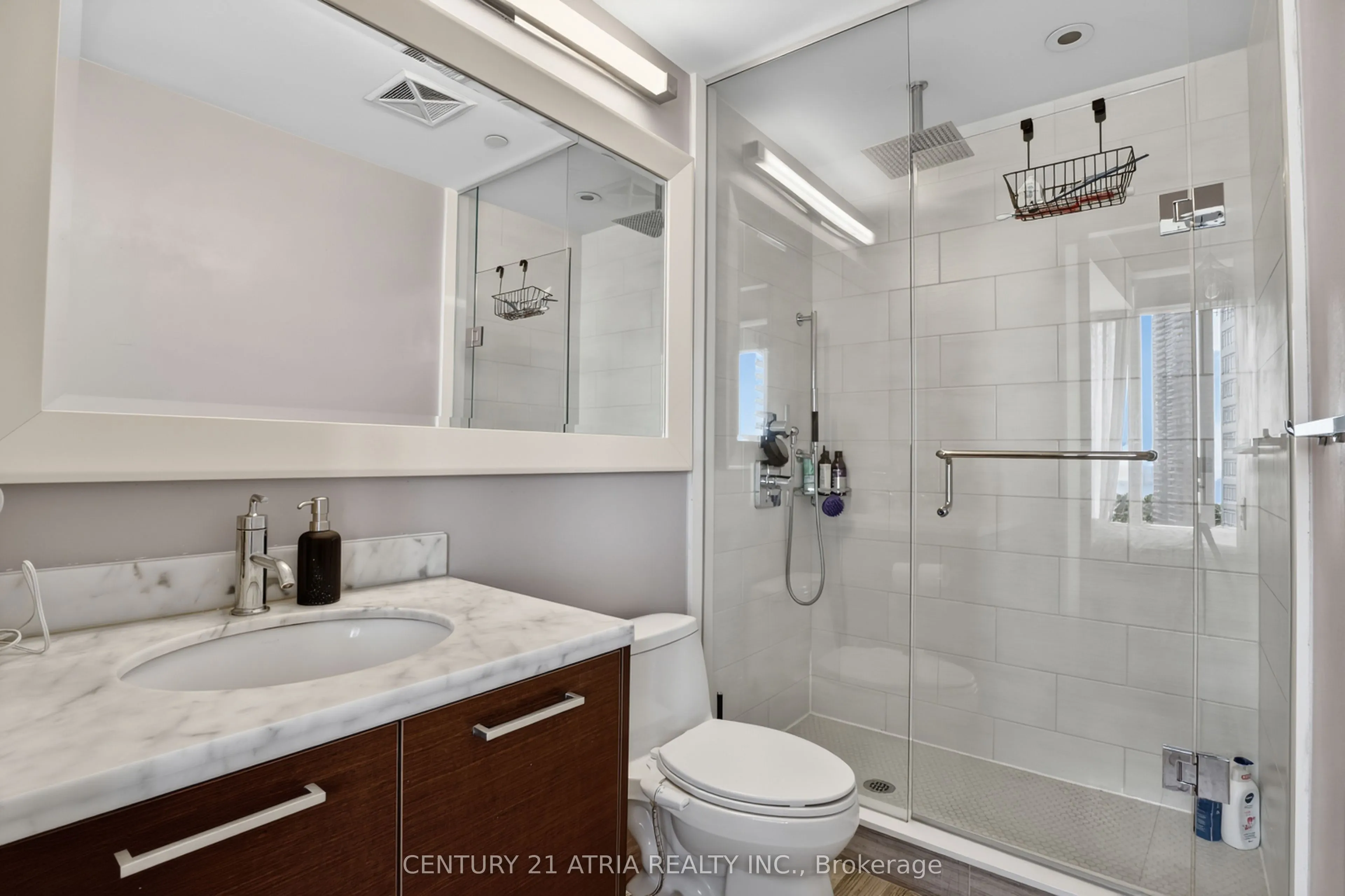 88 Park Lawn Road #1806