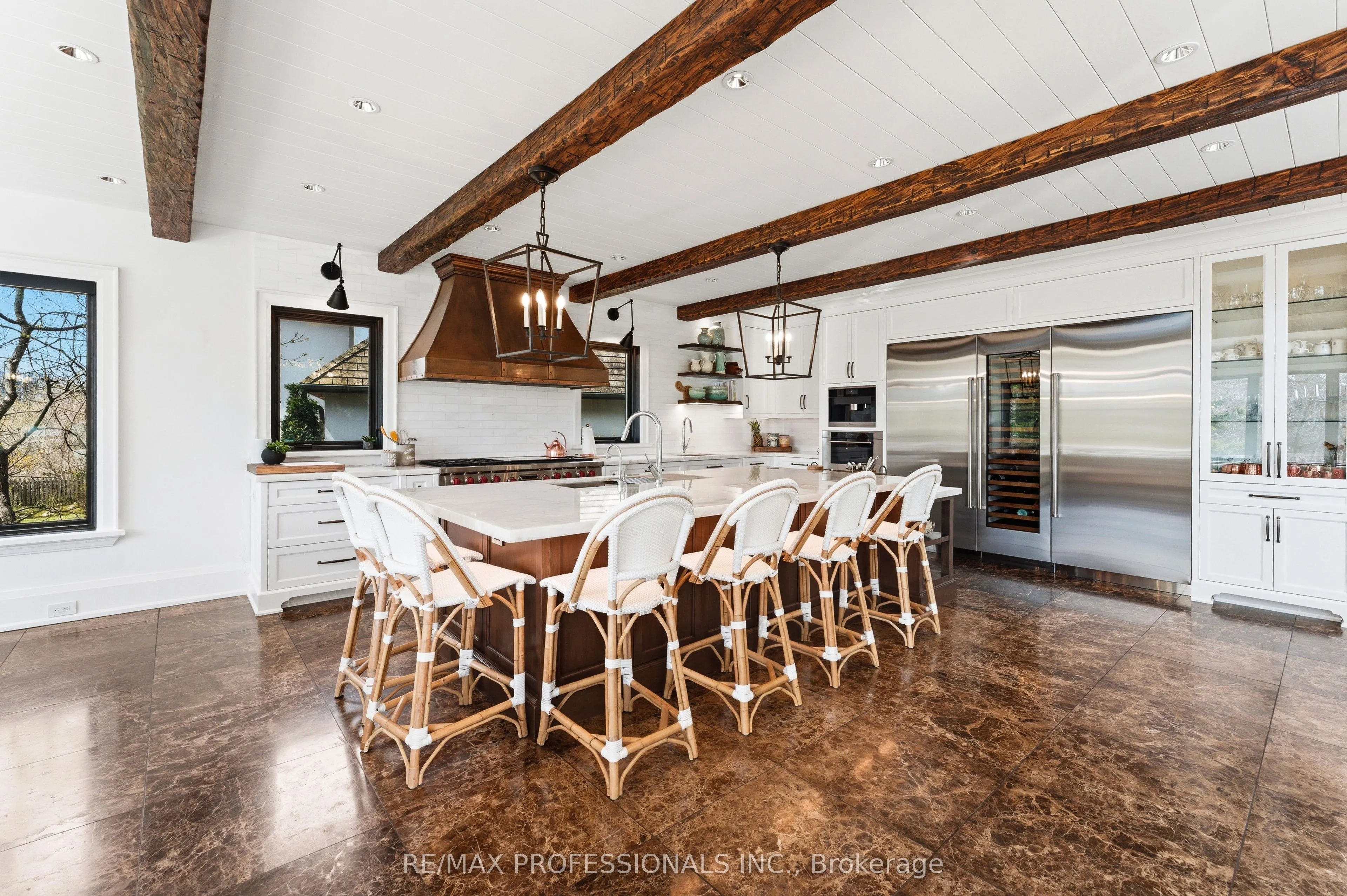 23 Riverside Crescent