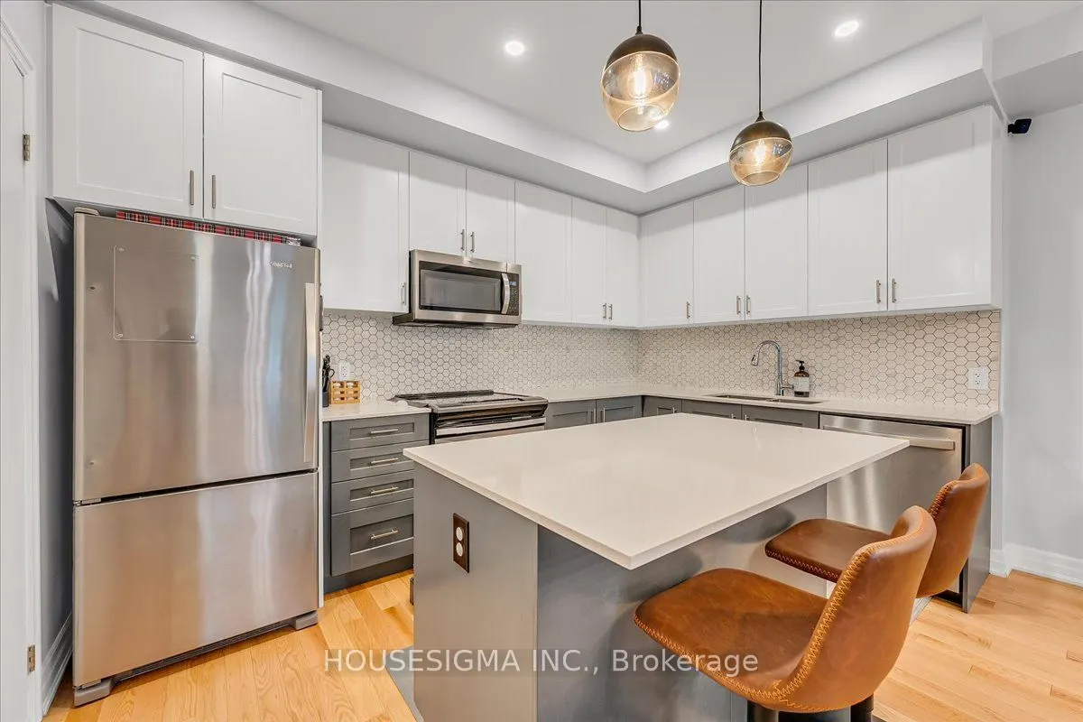 1190 Cawthra Road #606