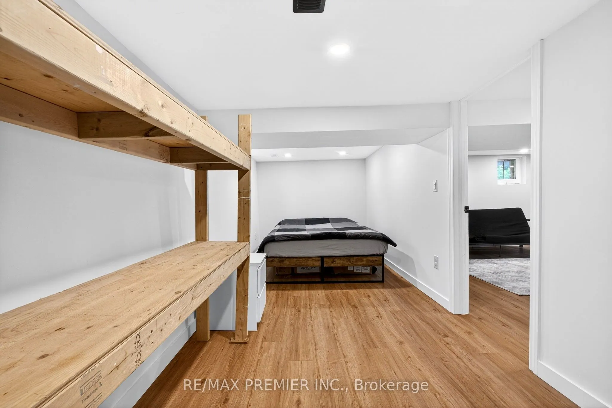 154 Fifth Street