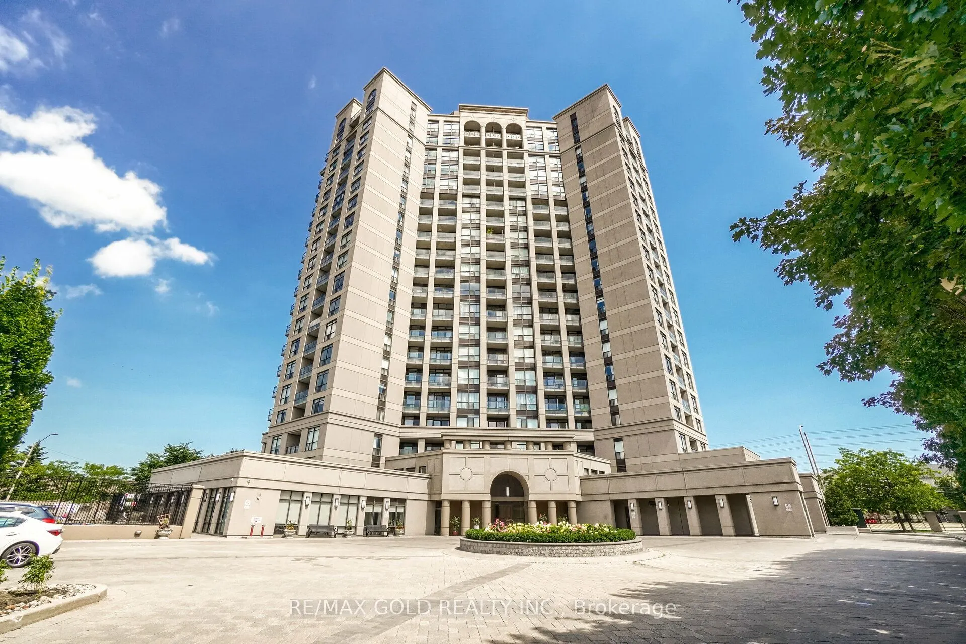 220 Forum Drive #102