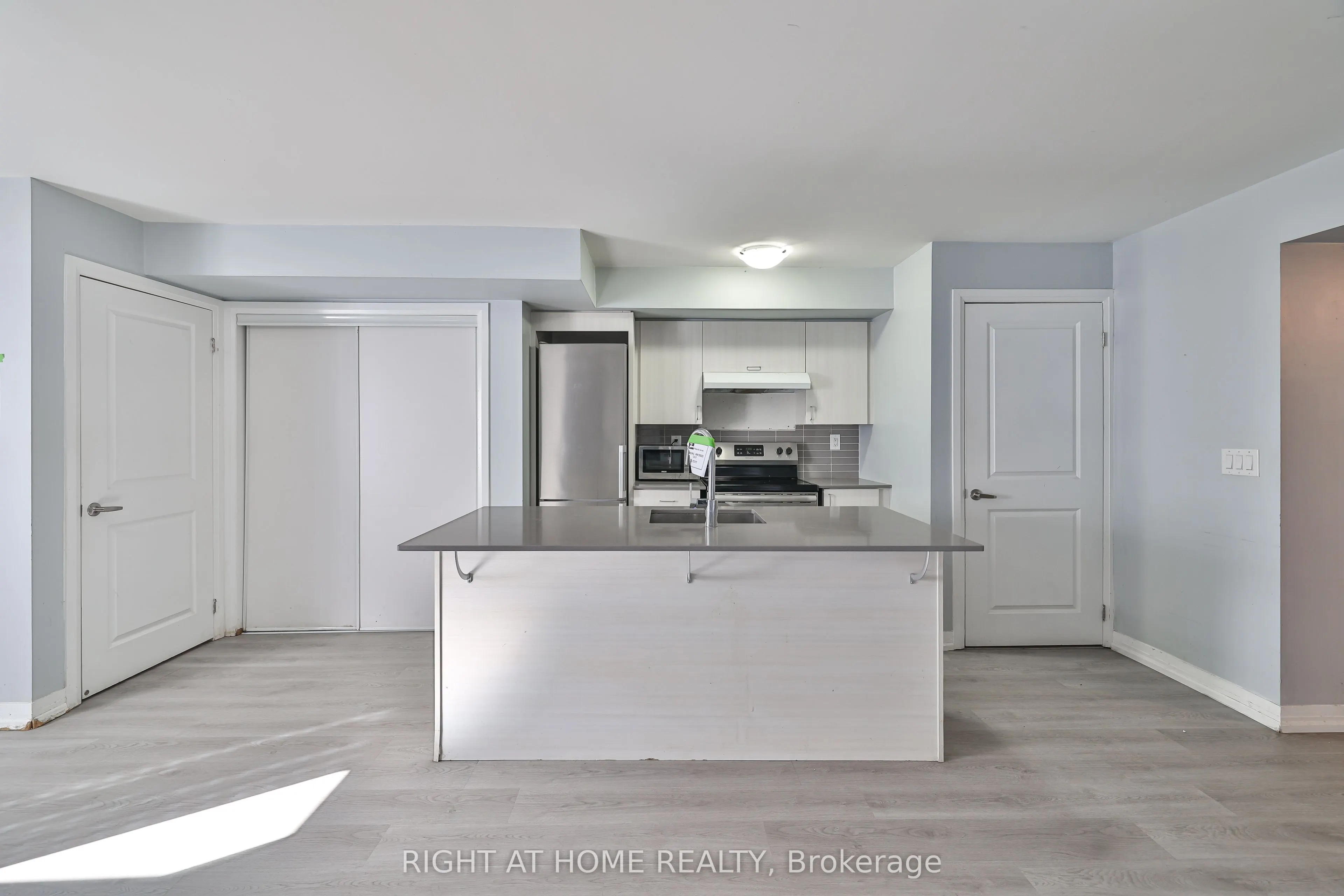 155 William Duncan Road #5