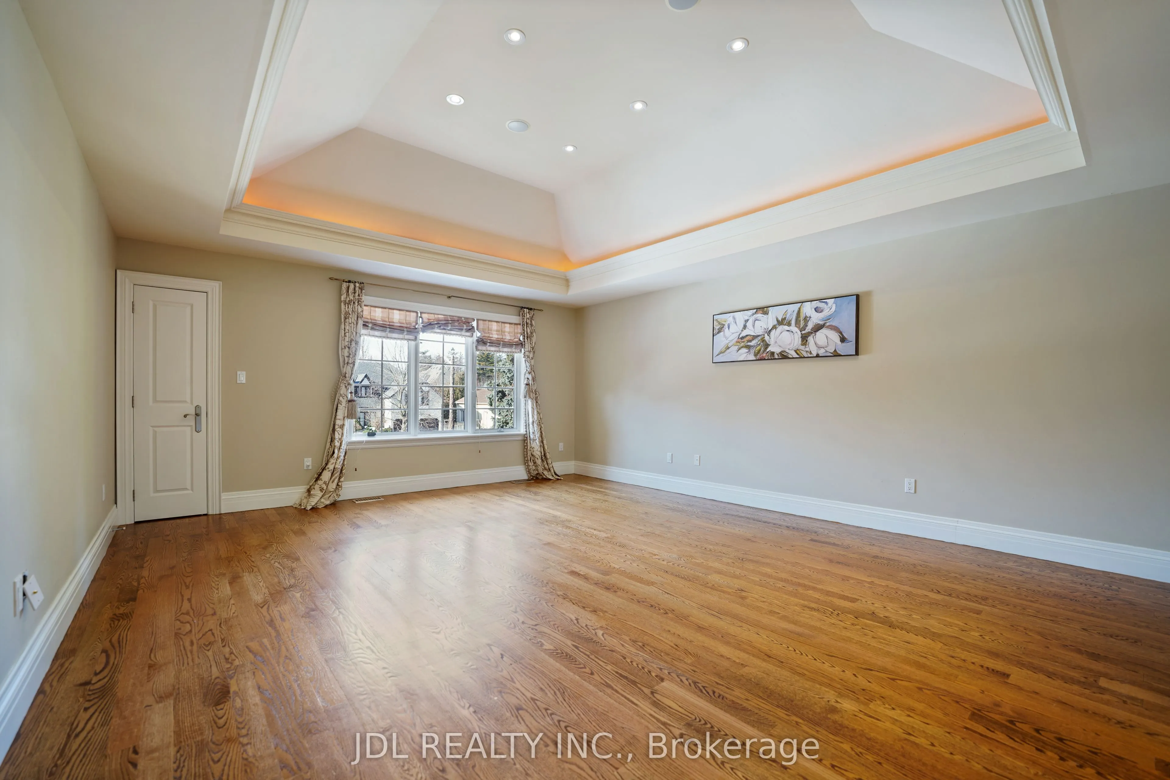1283 Lindburgh Court