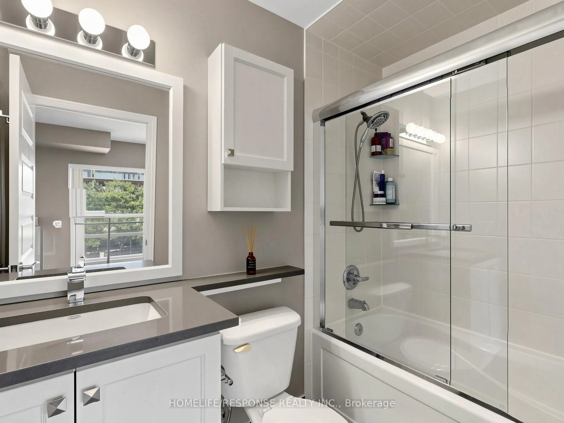 215 QUEEN Street E #225