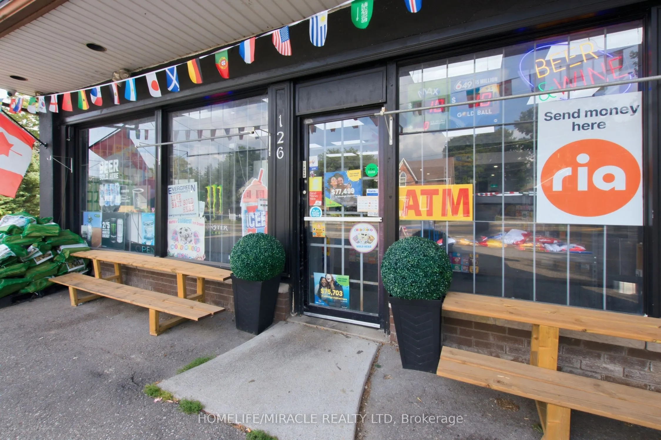 126 Main Street North