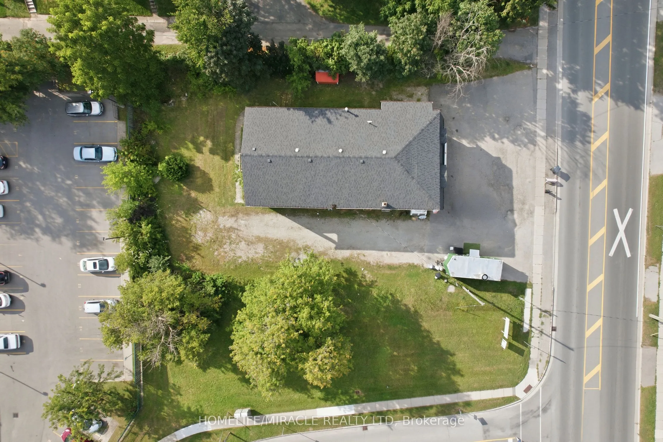 126 Main Street North