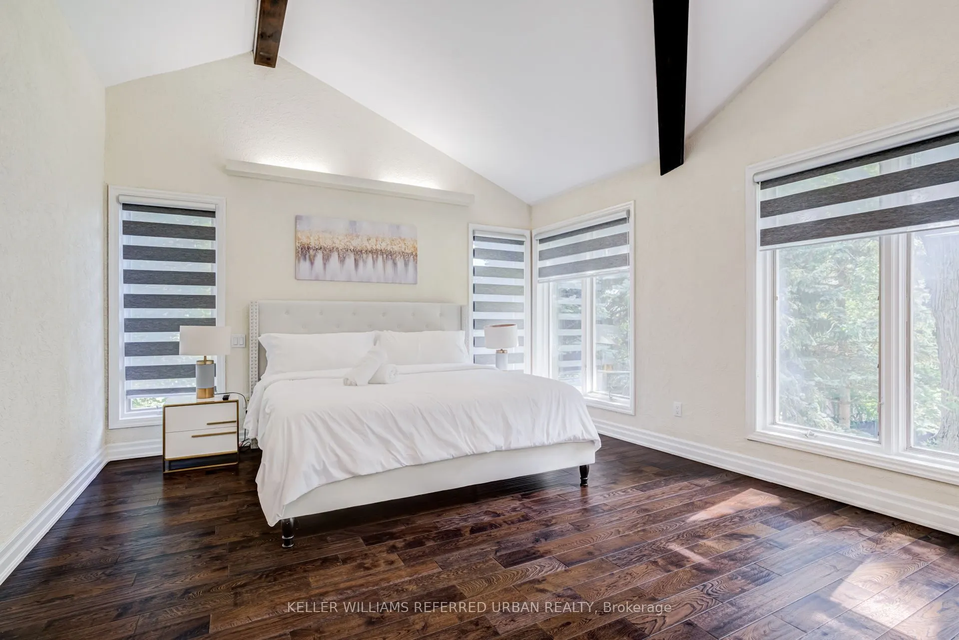 876 Parkland Avenue