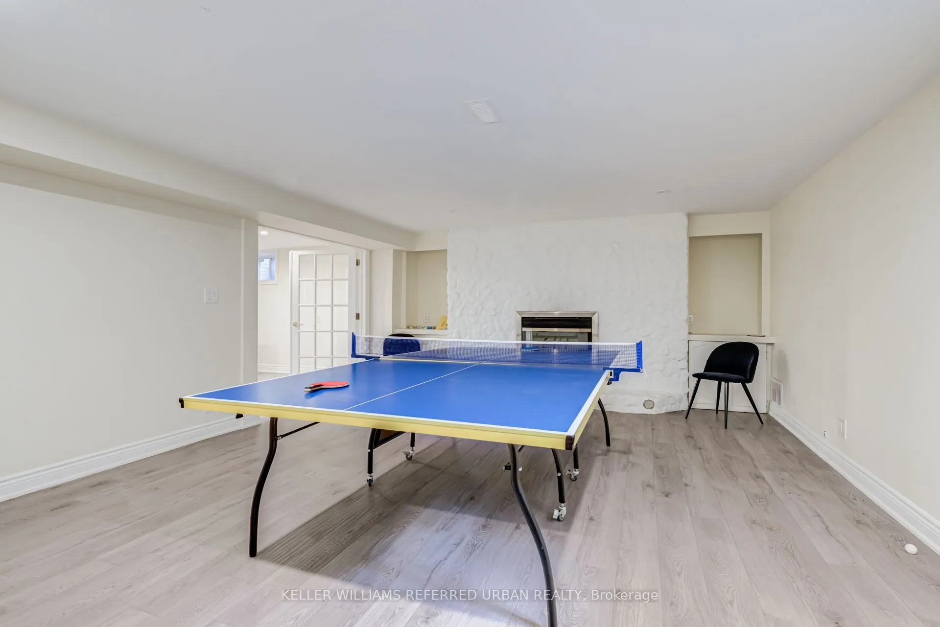 876 Parkland Avenue