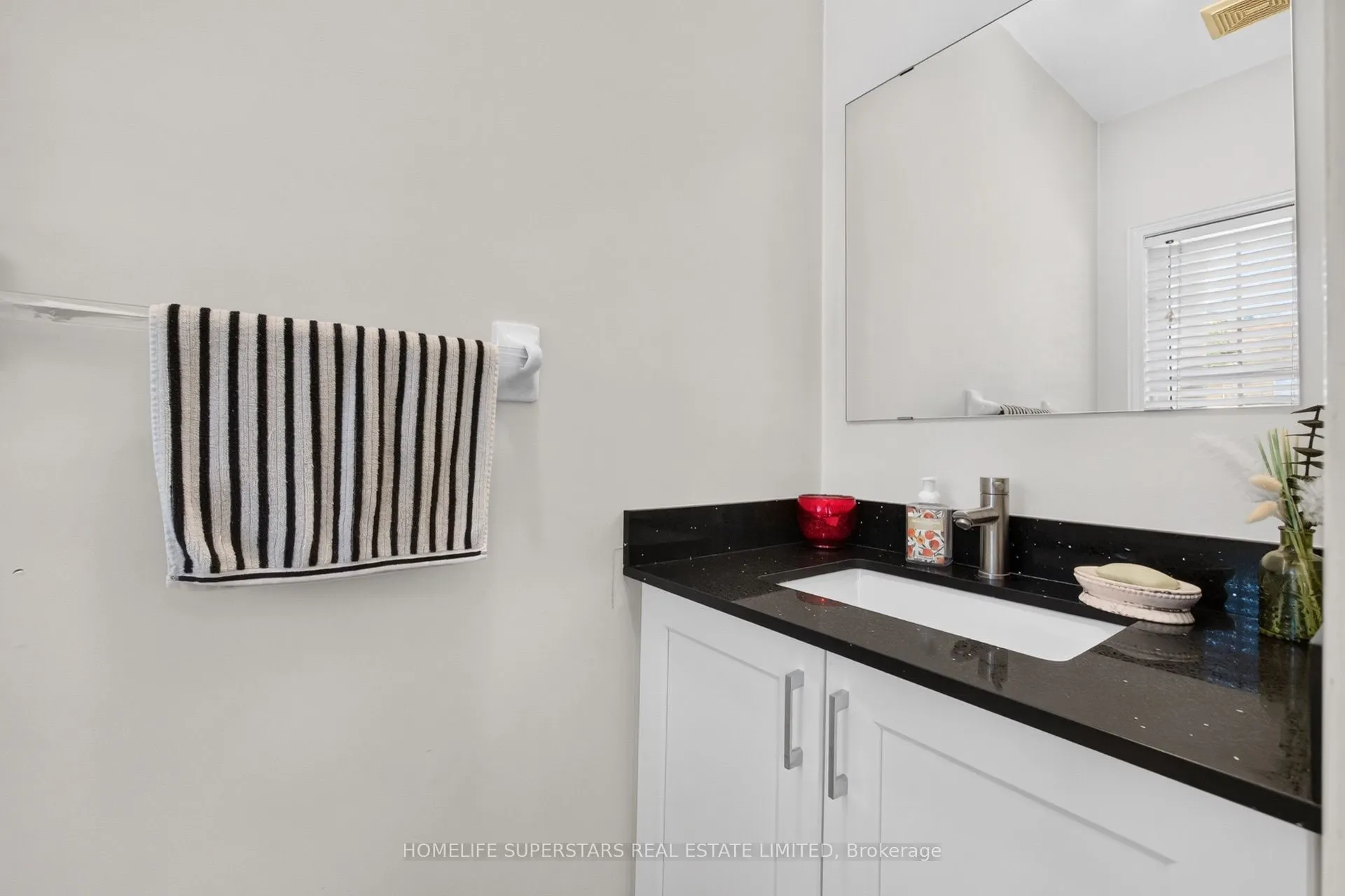 3257 Ridgeleigh Heights