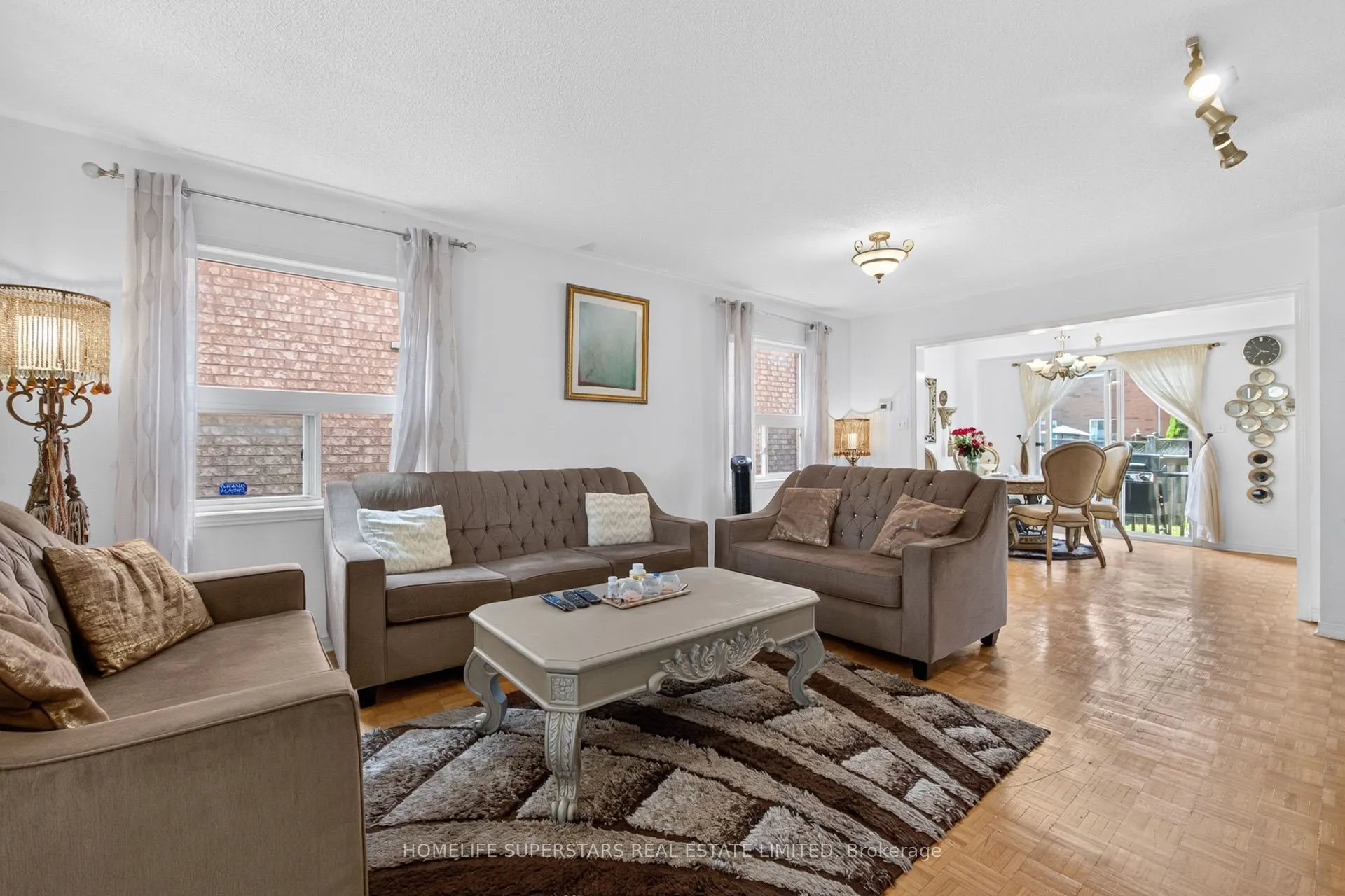 3257 Ridgeleigh Heights