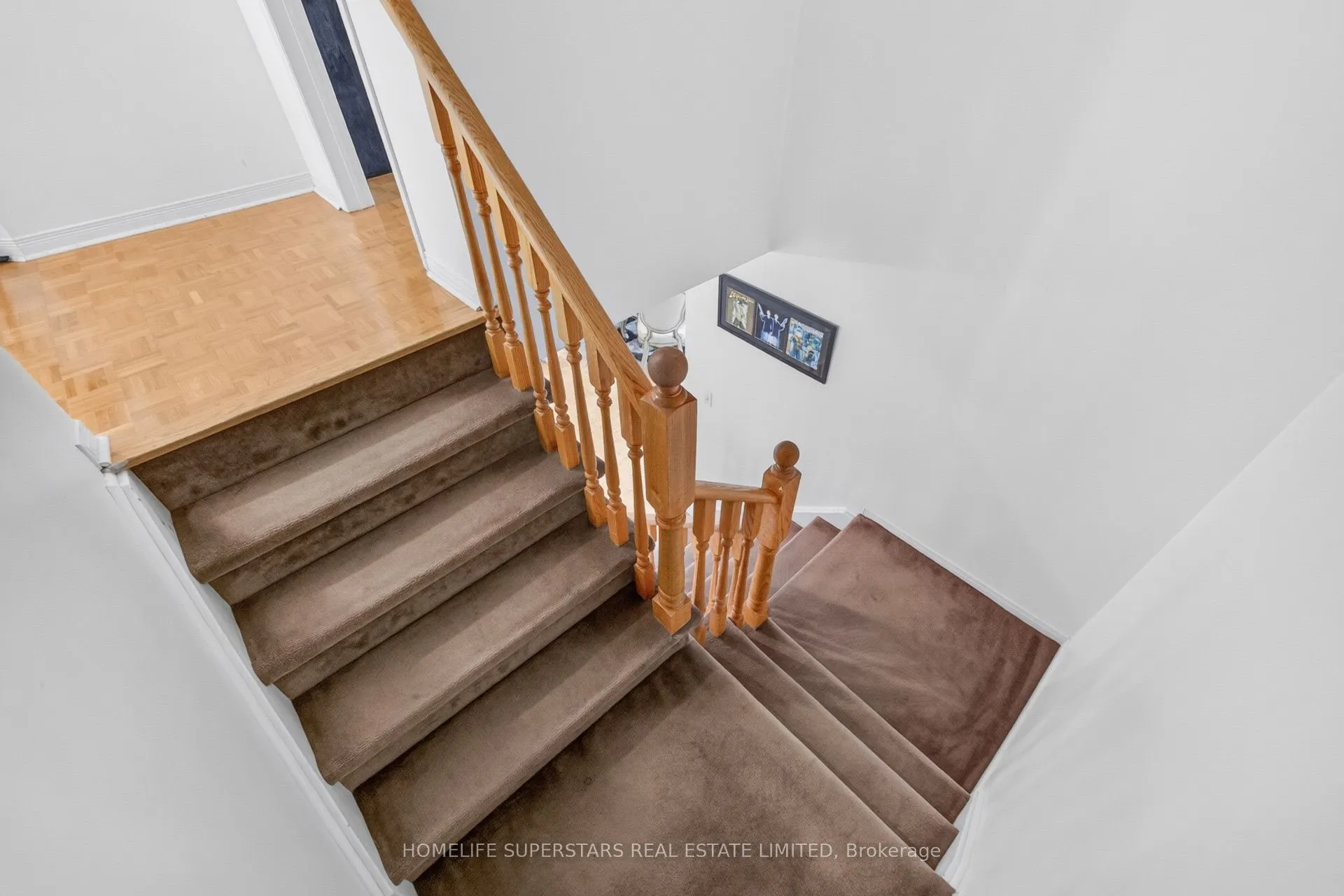3257 Ridgeleigh Heights
