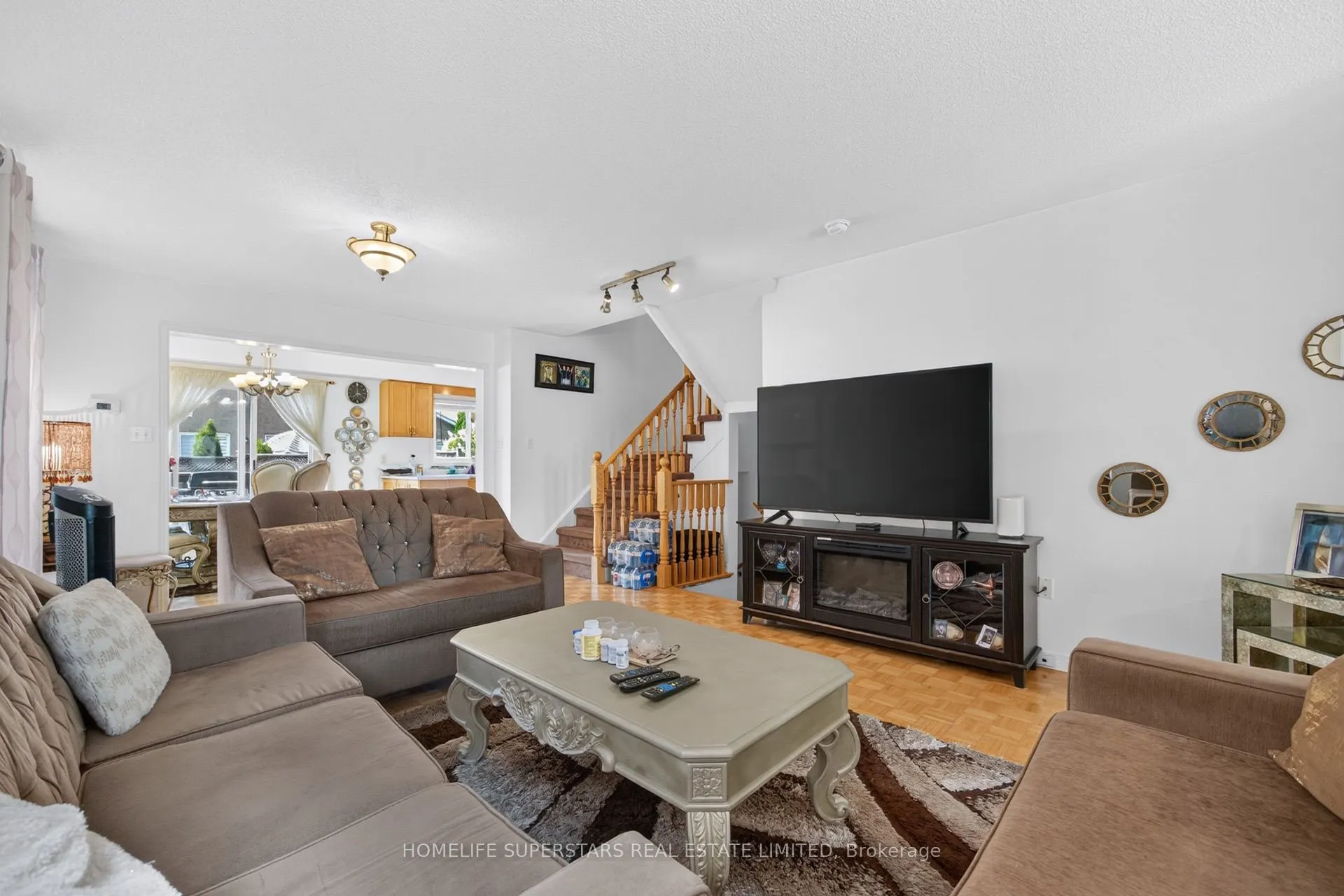 3257 Ridgeleigh Heights