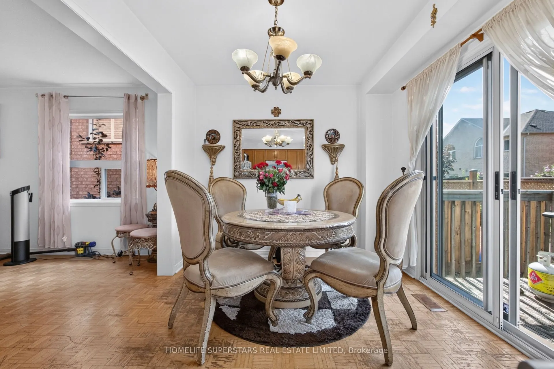 3257 Ridgeleigh Heights