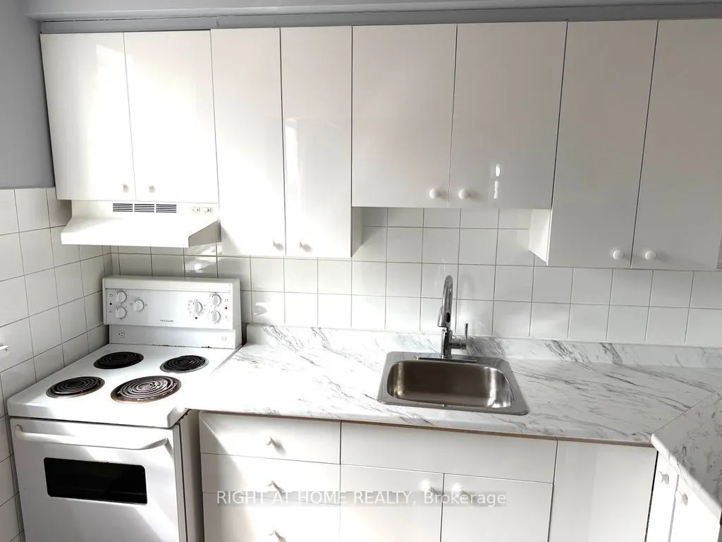 115 Eighth Street #3