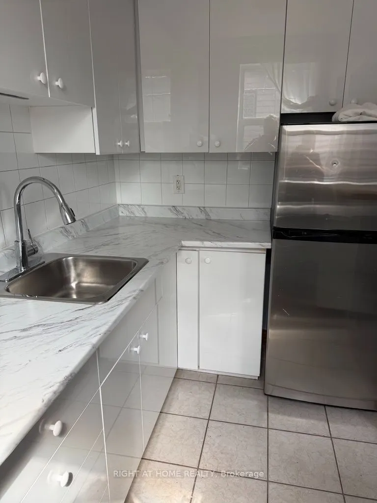 115 Eighth Street #3