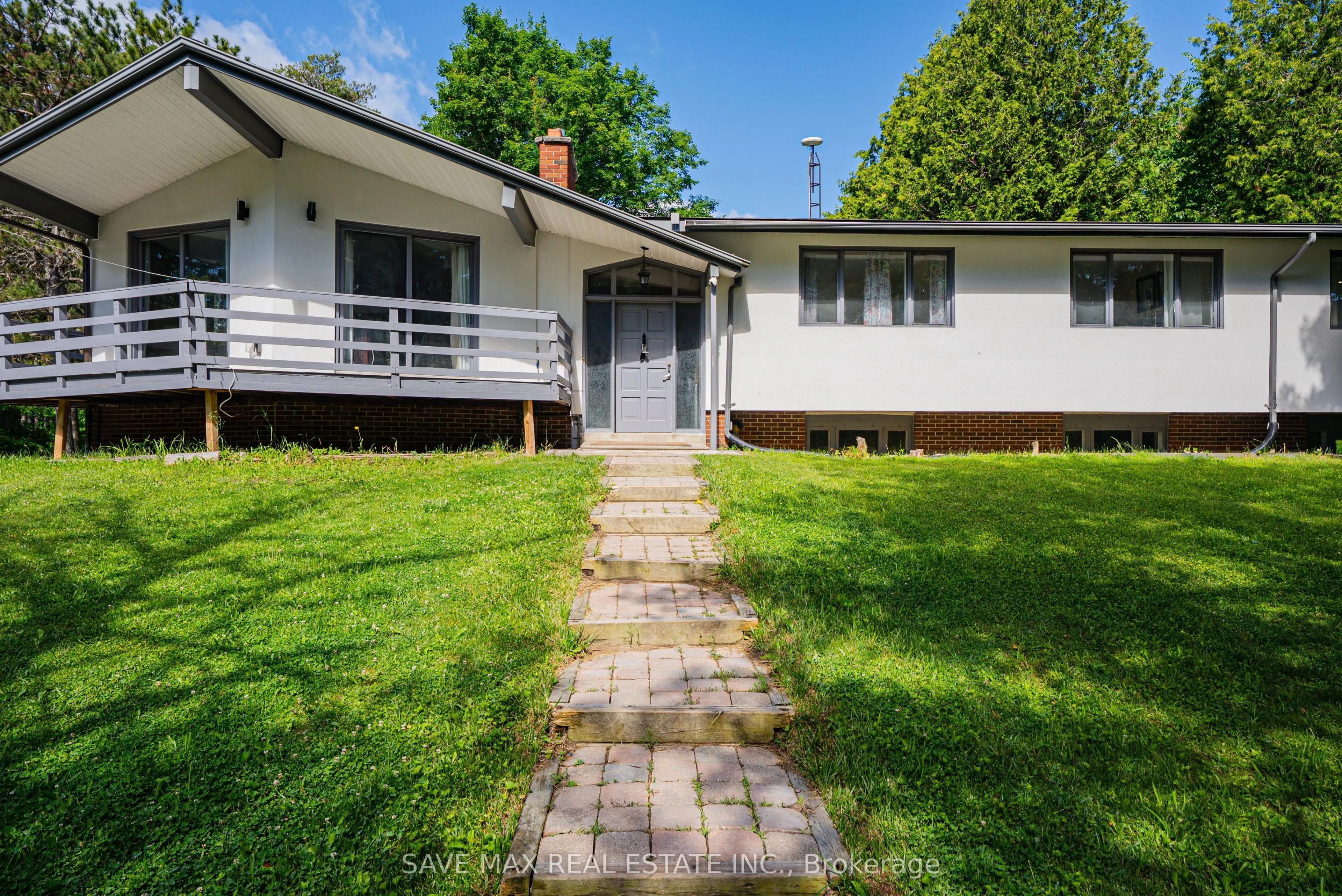 5812 Beech Grove Side Road