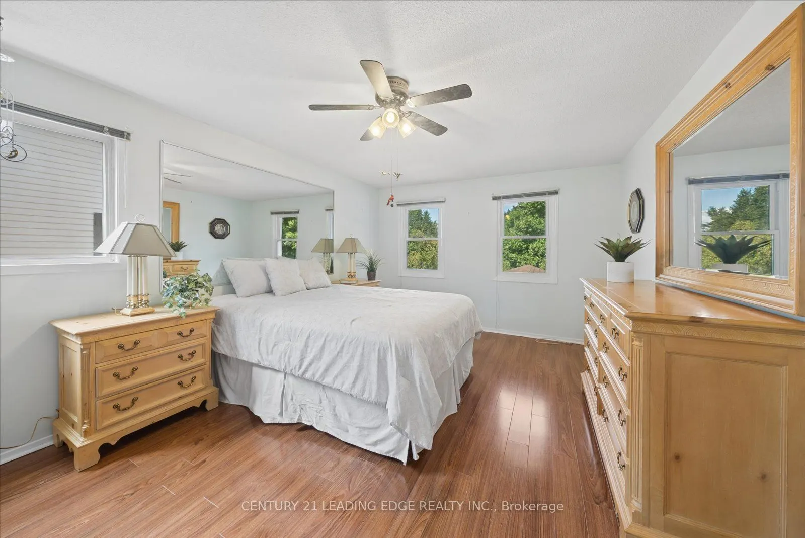 3074 Tours Road